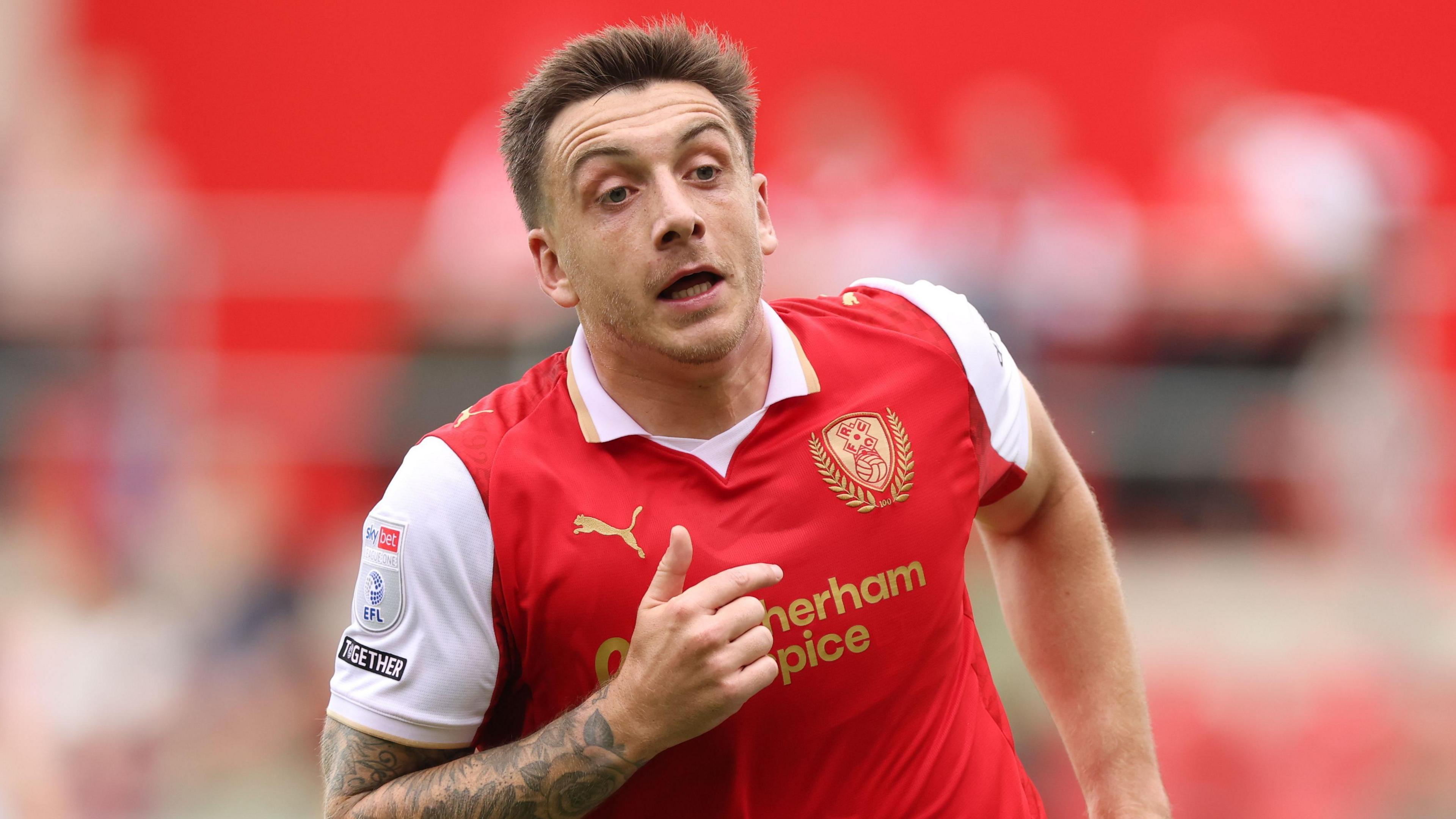 Jordan Hugill in action for Rotherham
