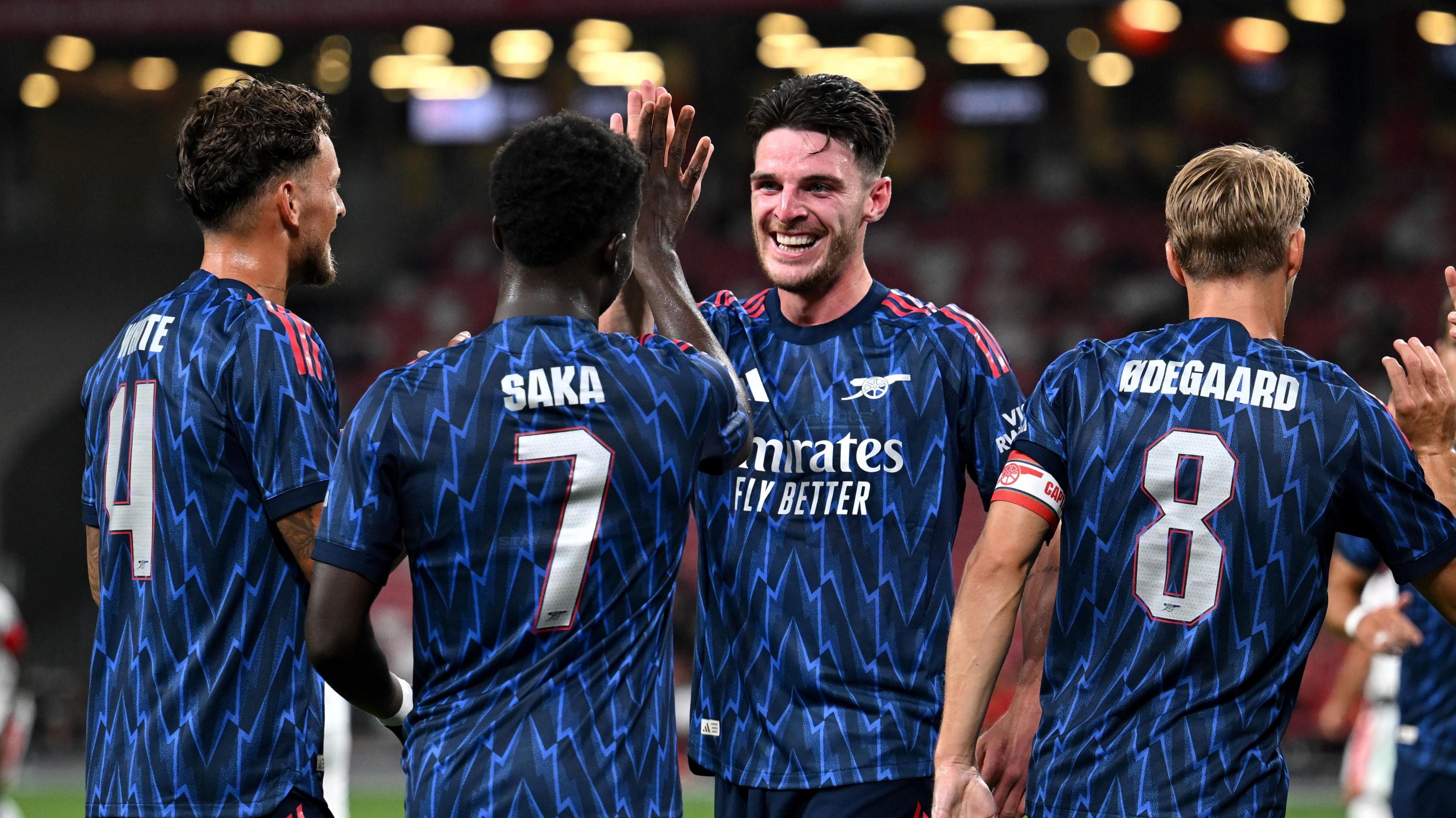 Arsenal players celebrate