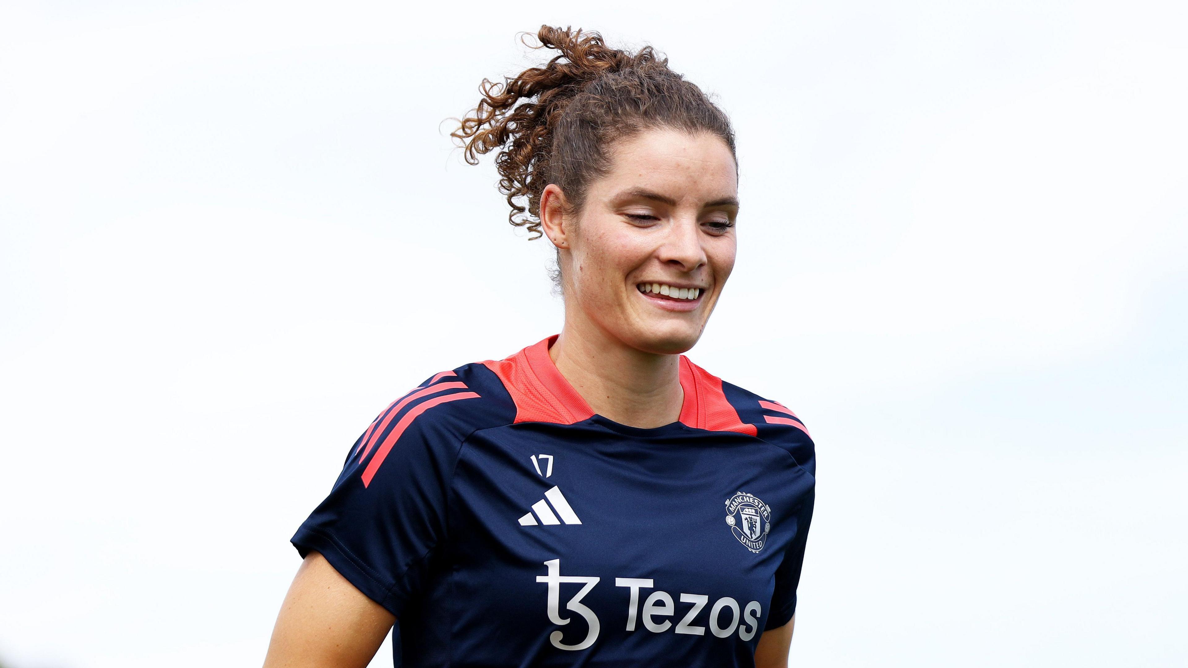 Dominique Janssen in a Manchester United training session