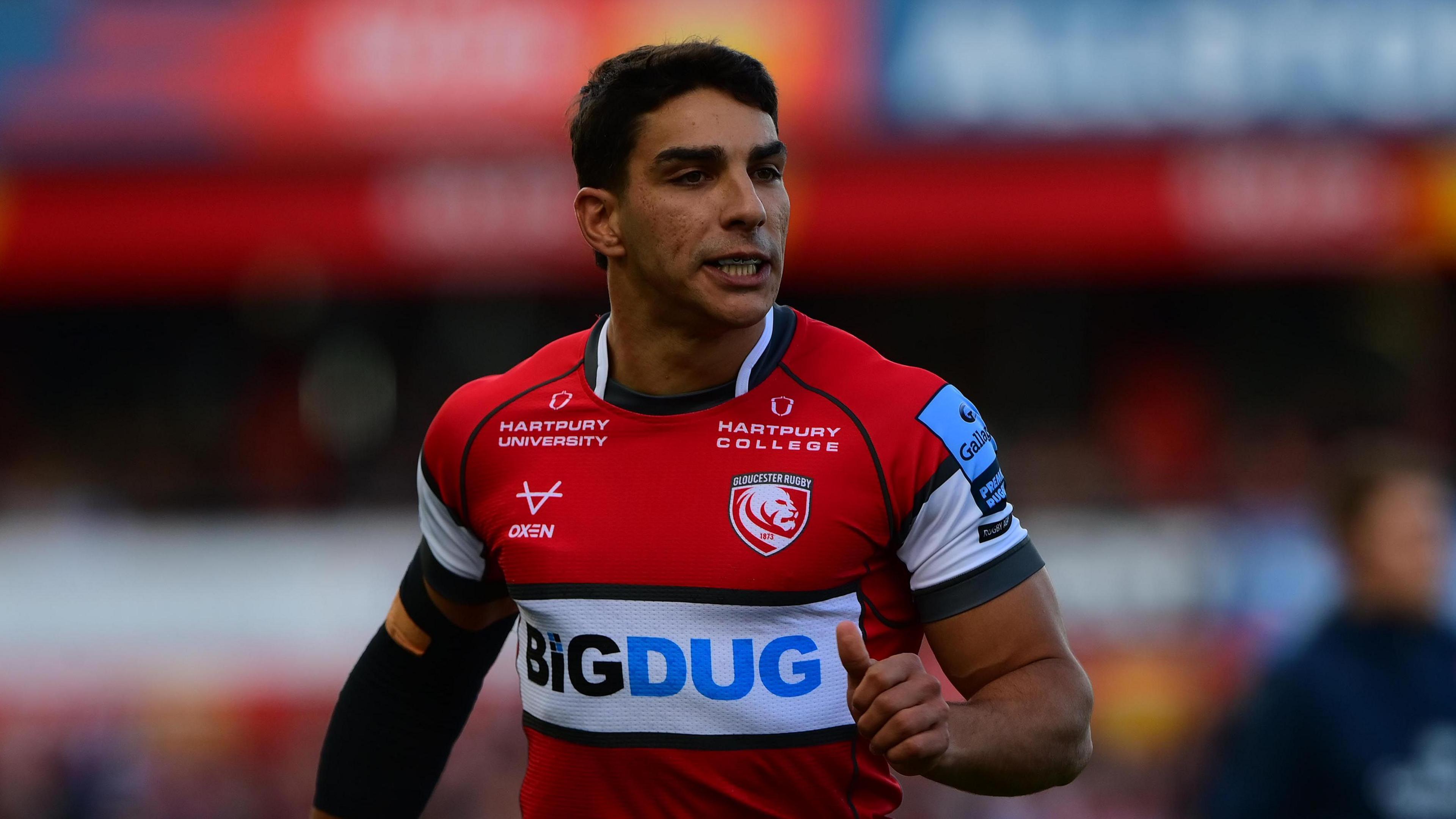 Gloucester full-back Santi Carreras in action.