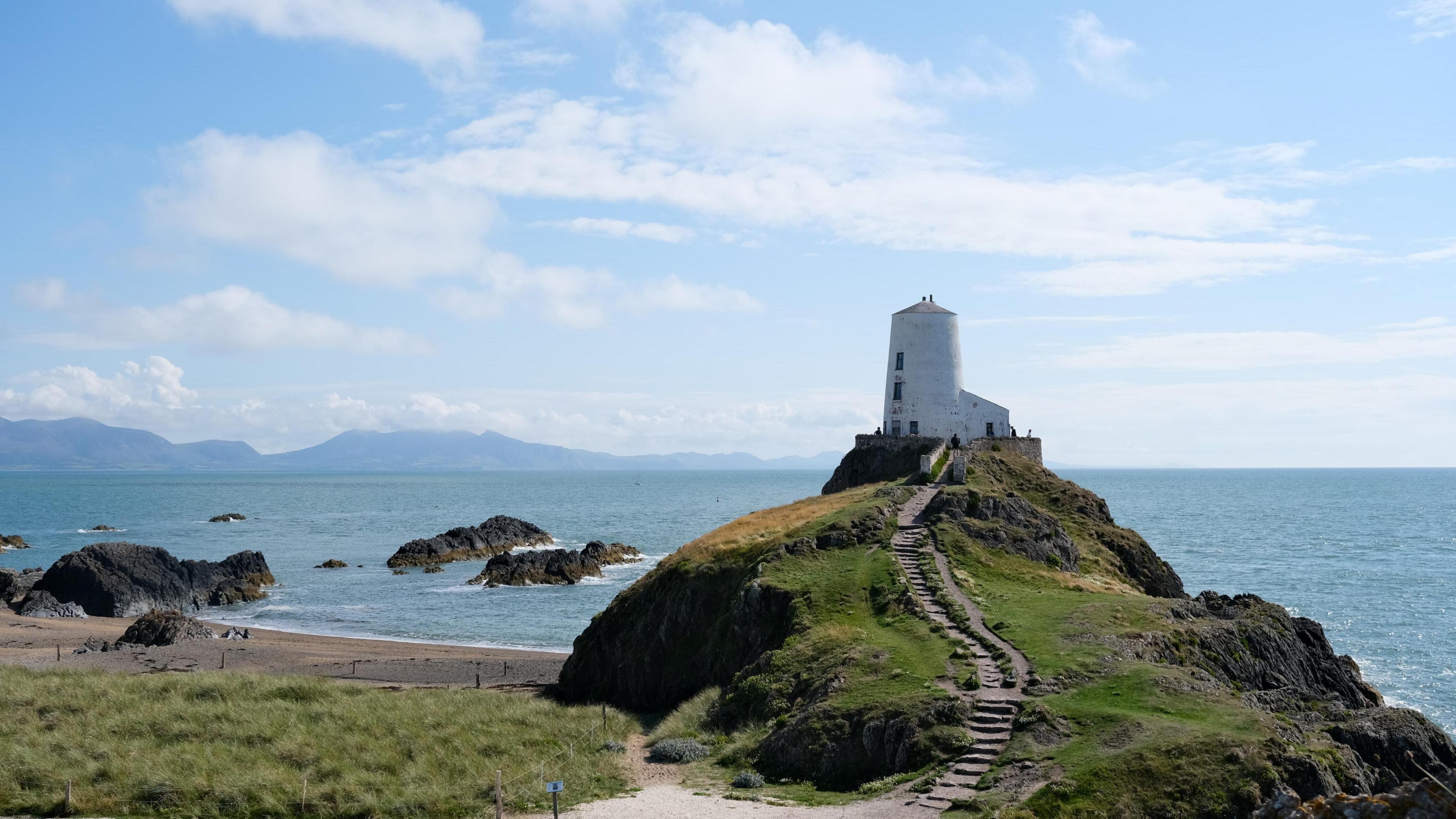 Ynys Llanddwyn