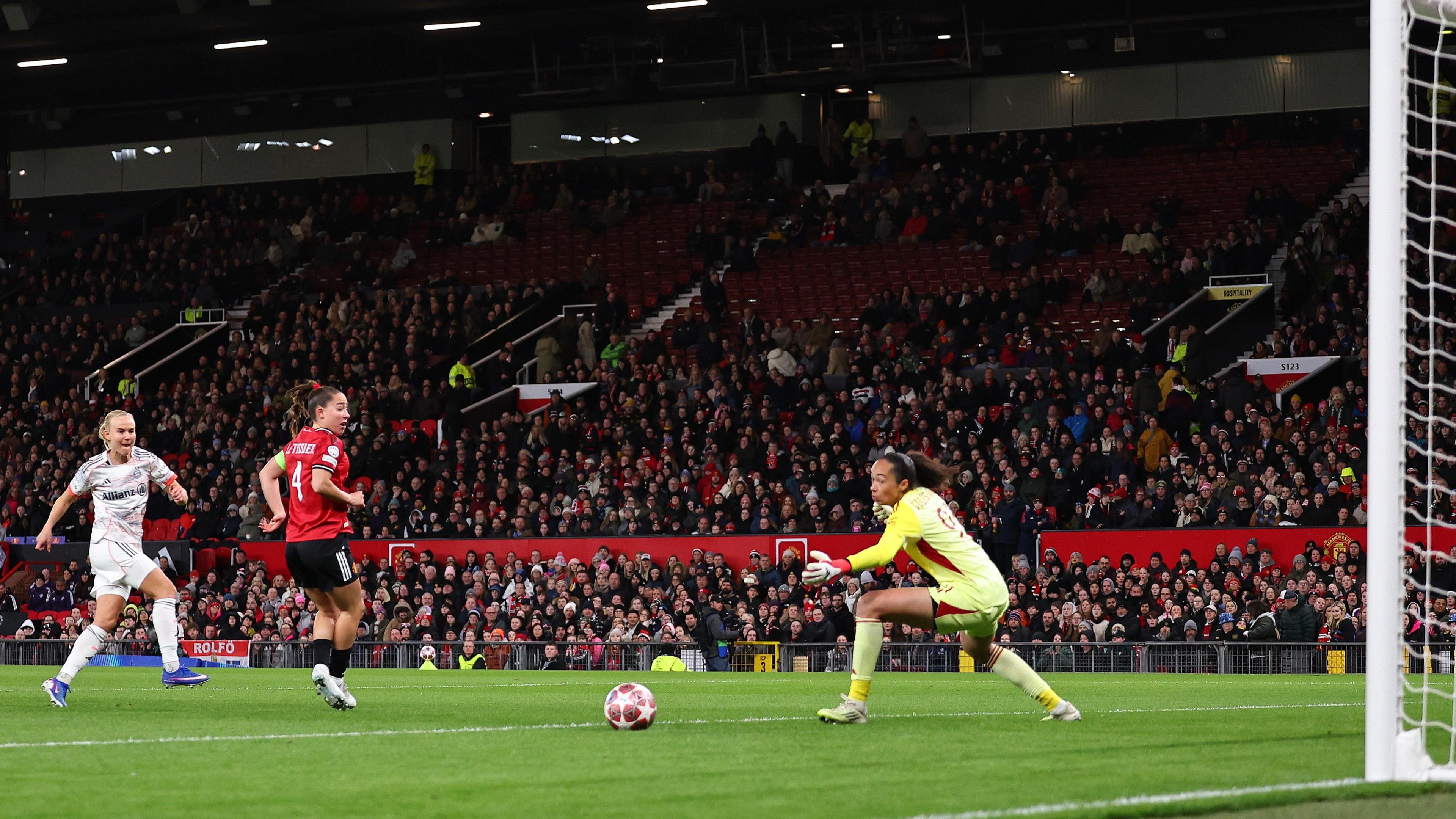 Pernille Harder shoots into the net
