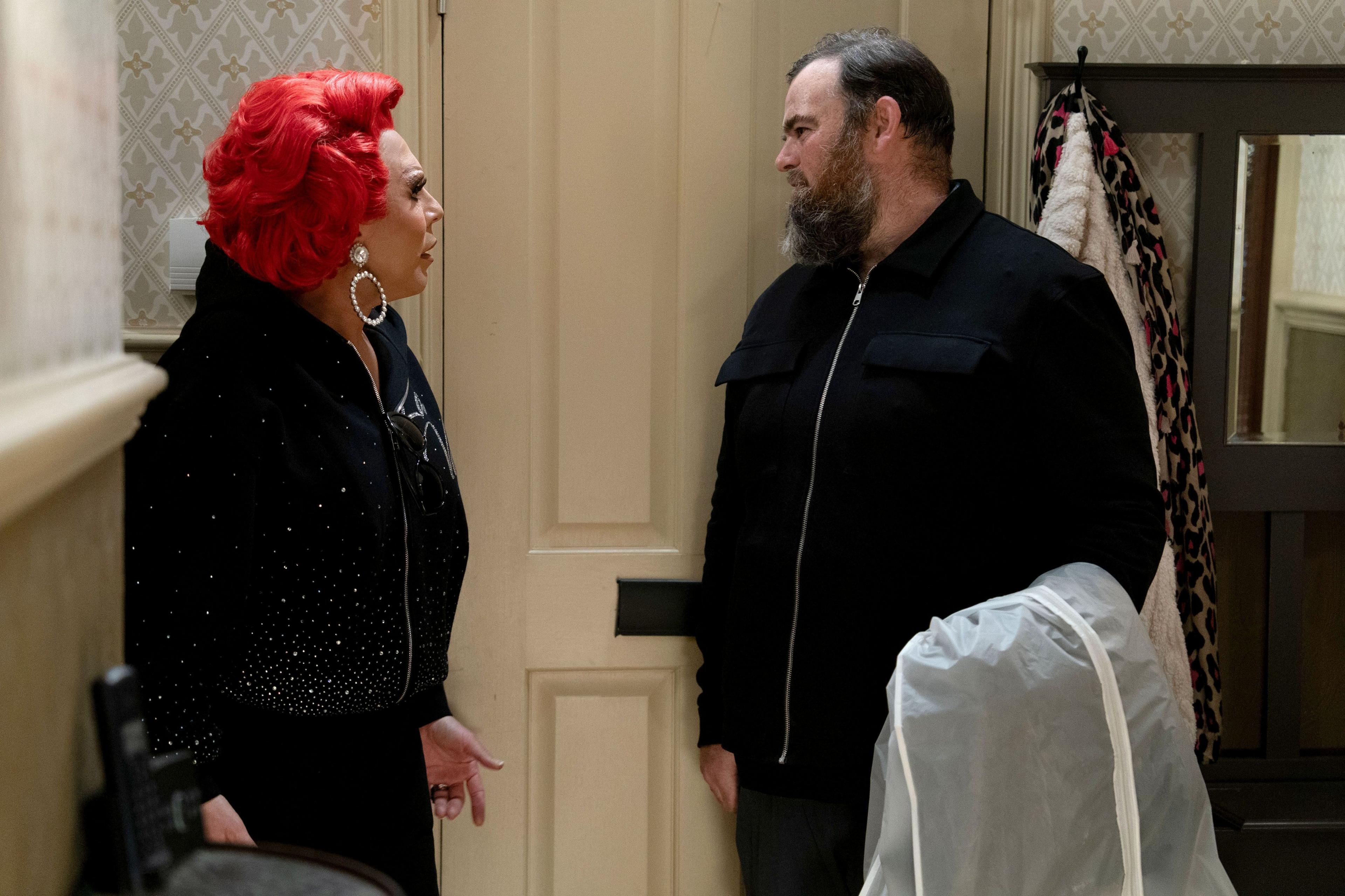 scene from eastenders featuring la voix 