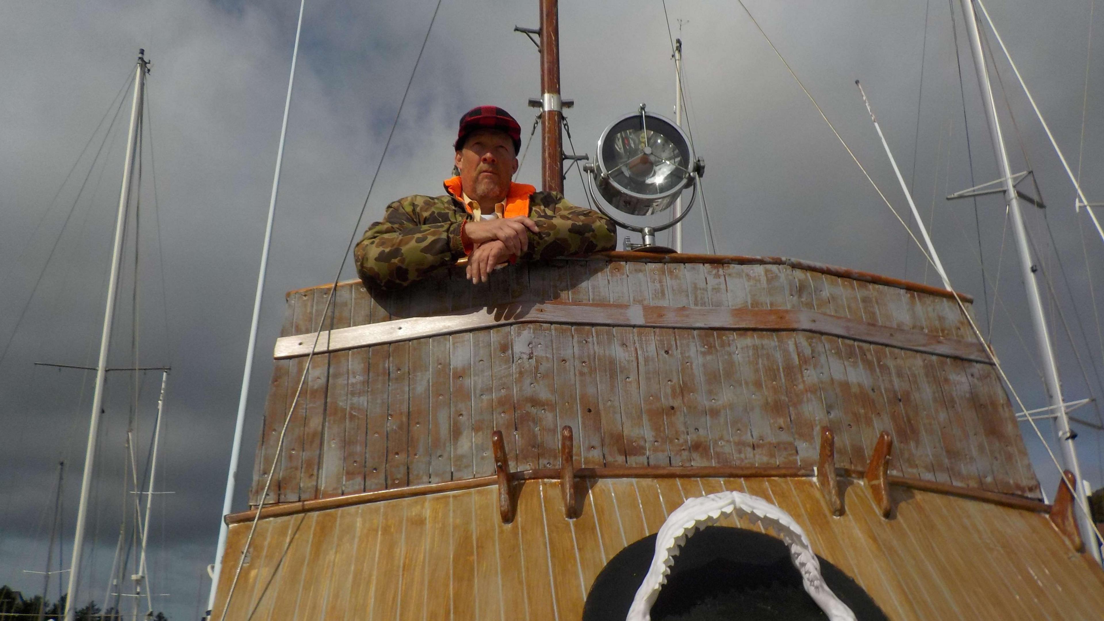 World's only full-scale Jaws boat replica to open in Conwy - BBC News