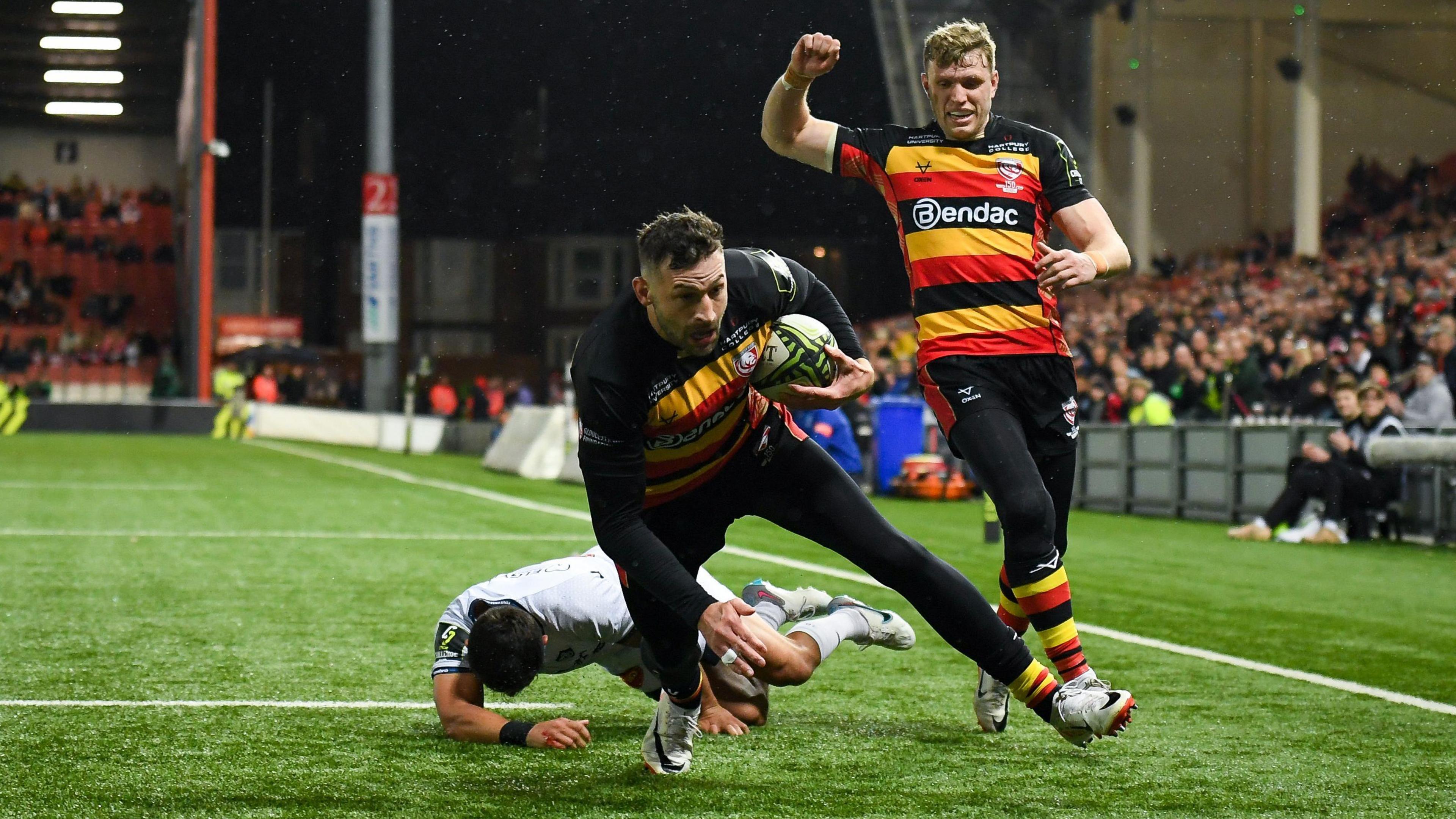 Jonny May scores a try for Gloucester in the Challenge Cup