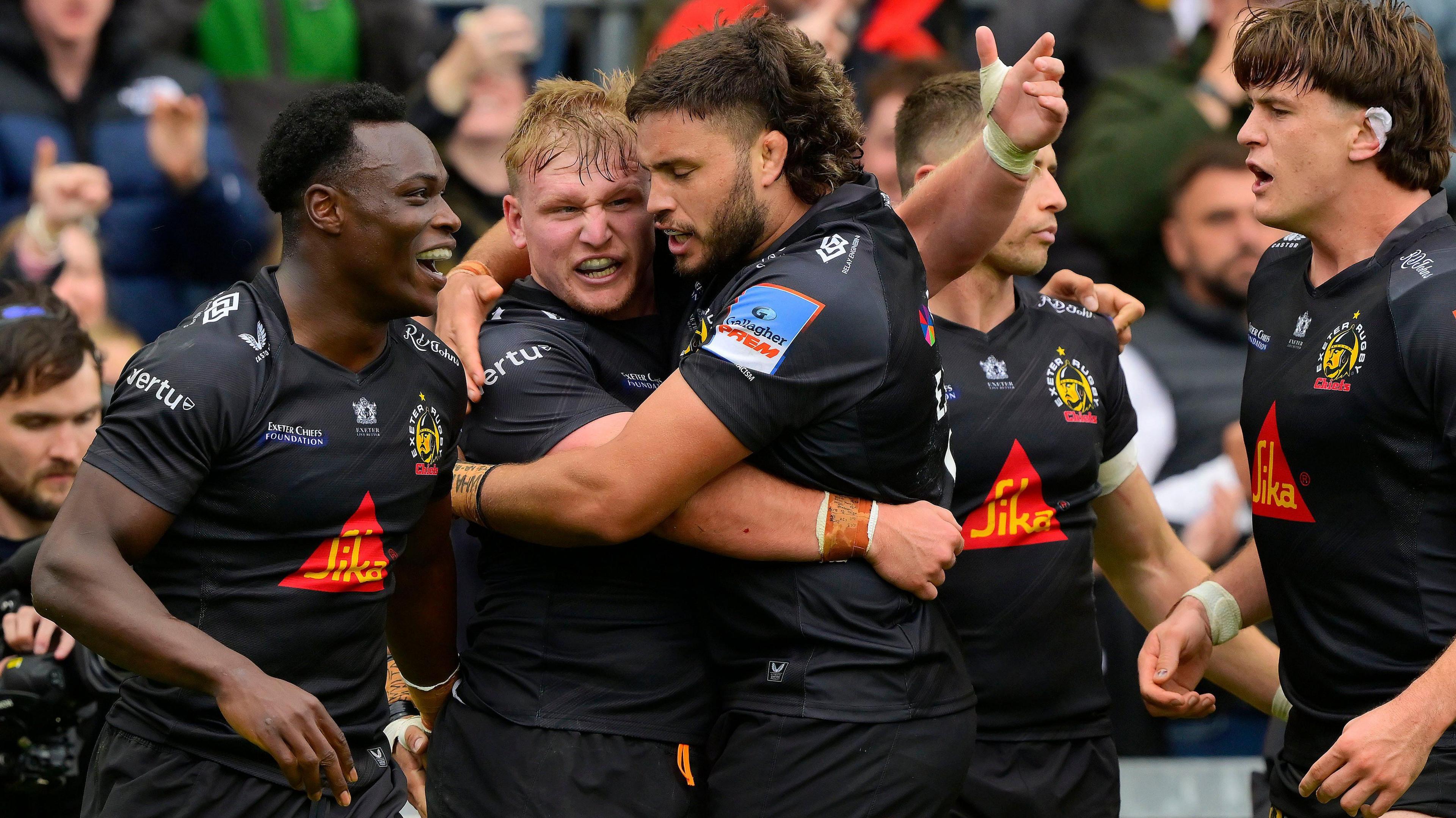 Exeter celebrate a try