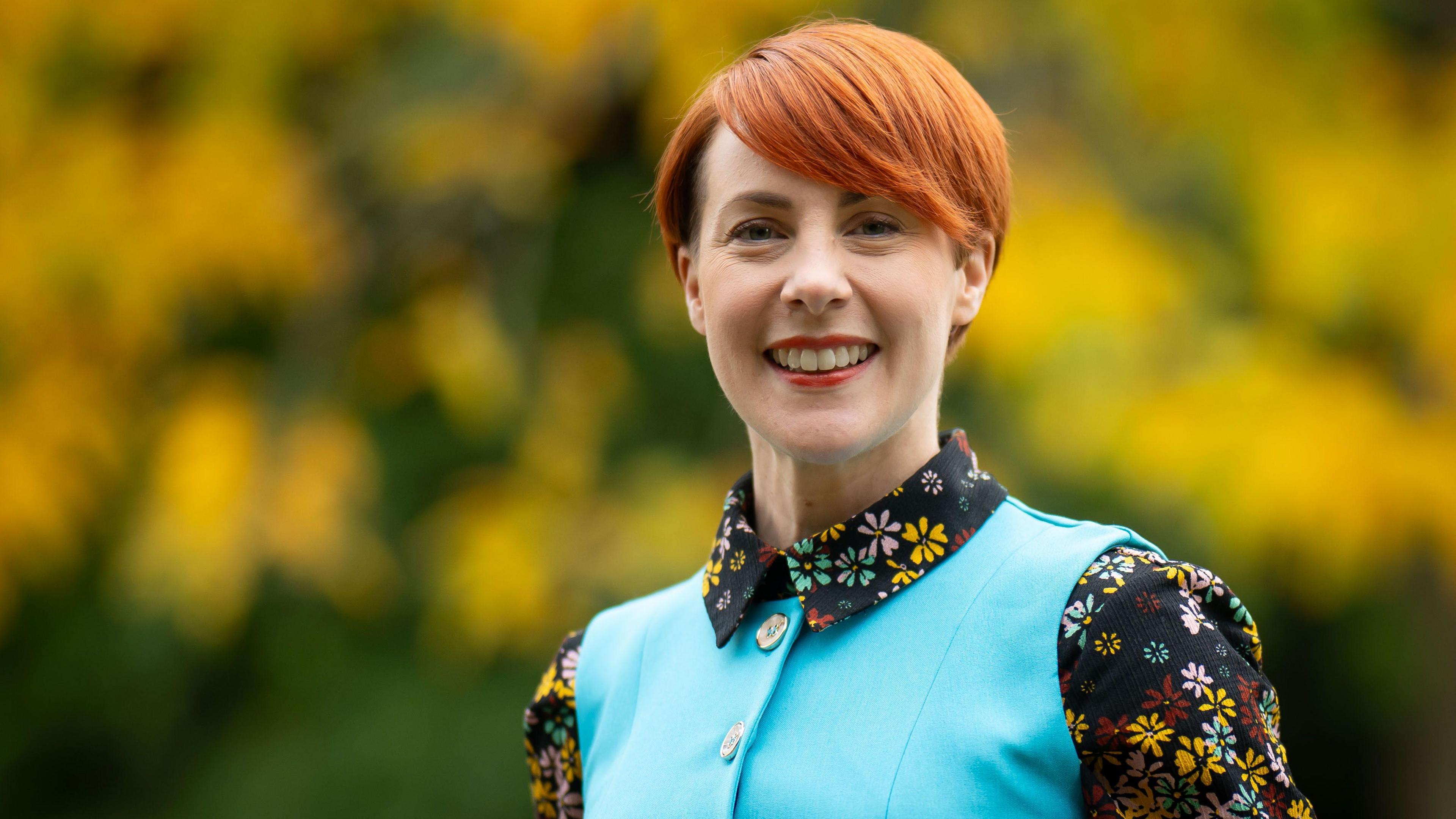 Catrin Edwards yw Prif Weithredwr newydd Mudiad Meithrin