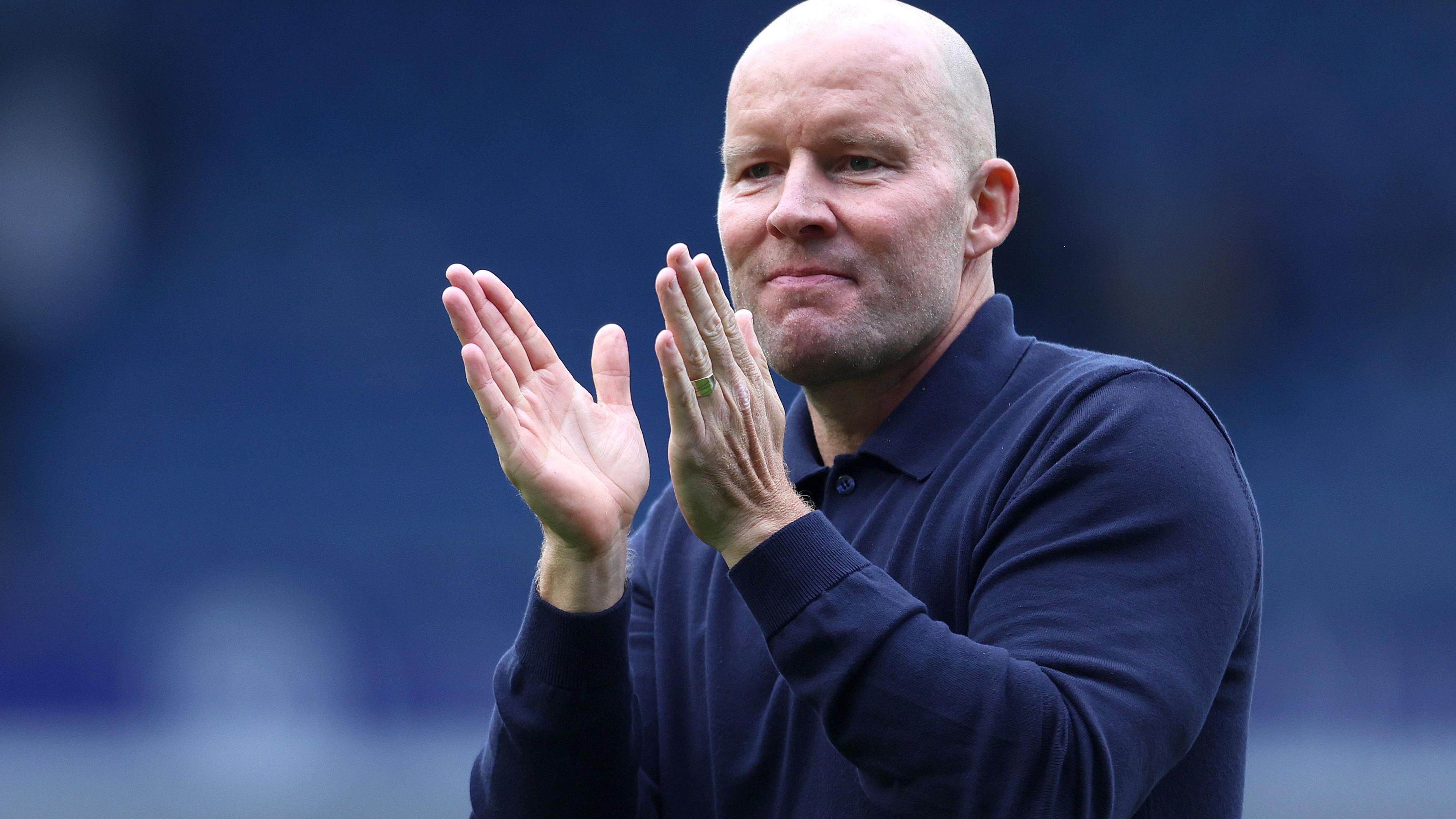 Sheffield Wednesday boss Henrik Pedersen