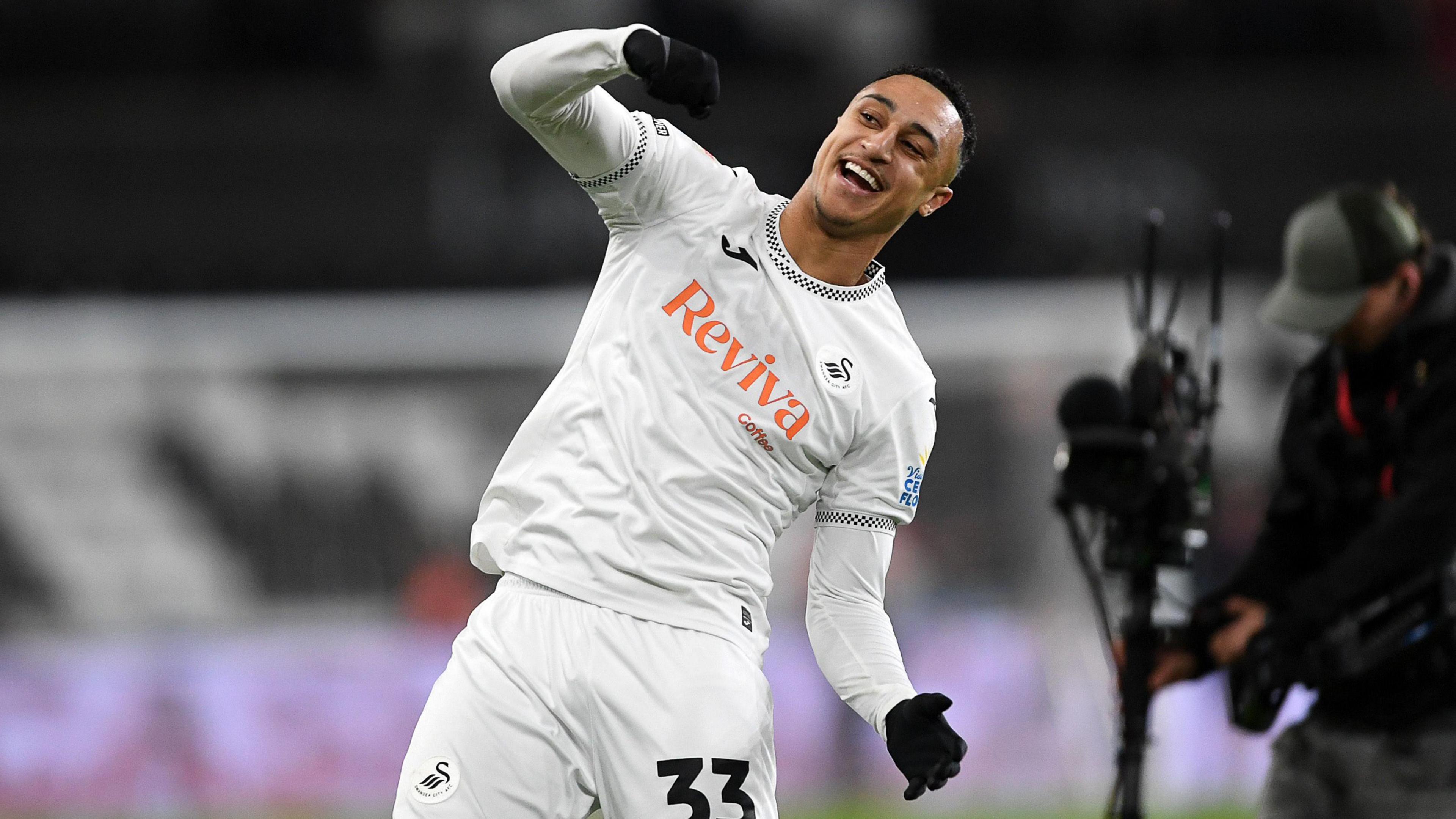 Adam Idah celebrates after victory over Wrexham 
