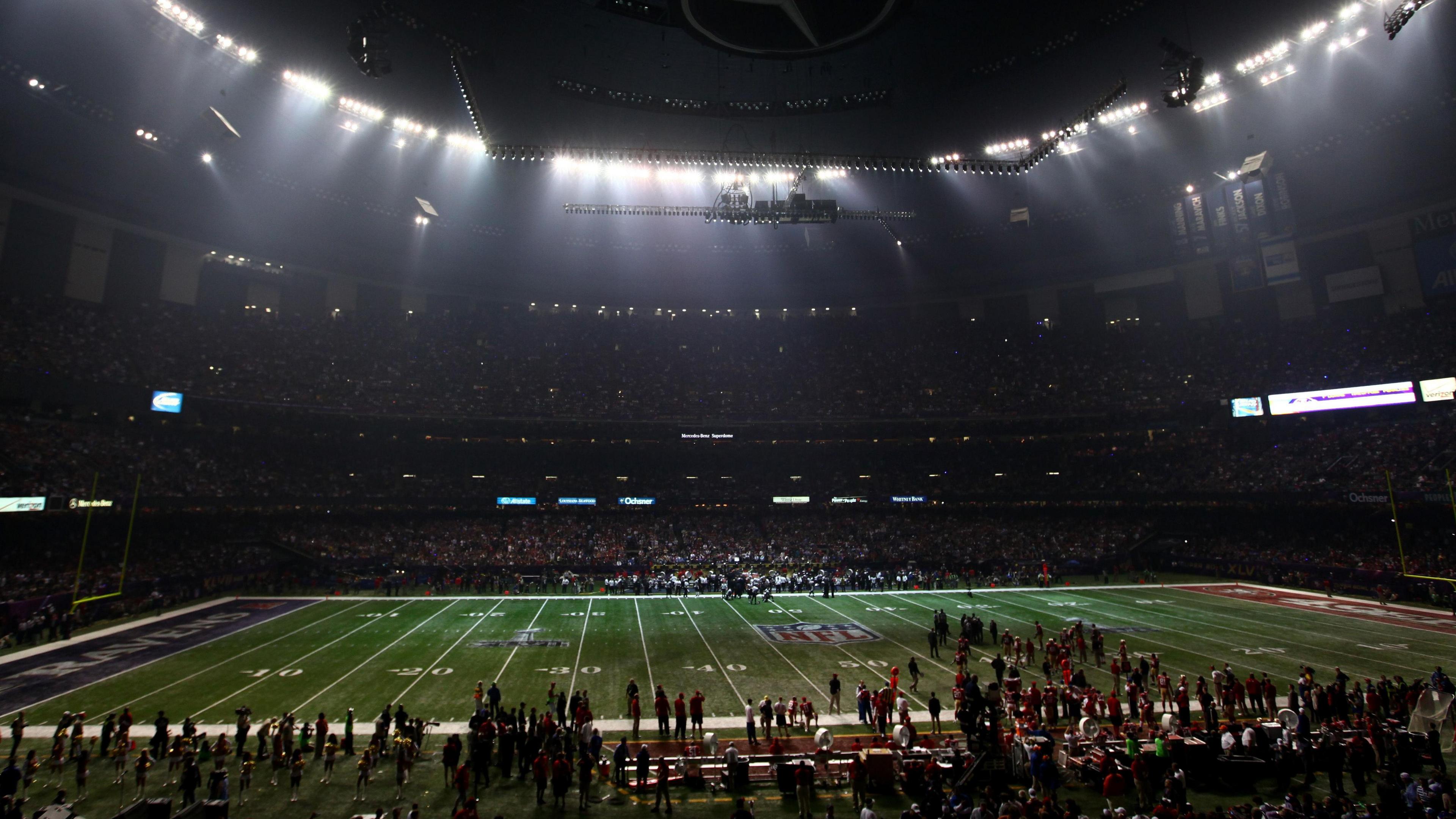 The Superdome in New Orleans went into darkness during the Super Bowl blackout