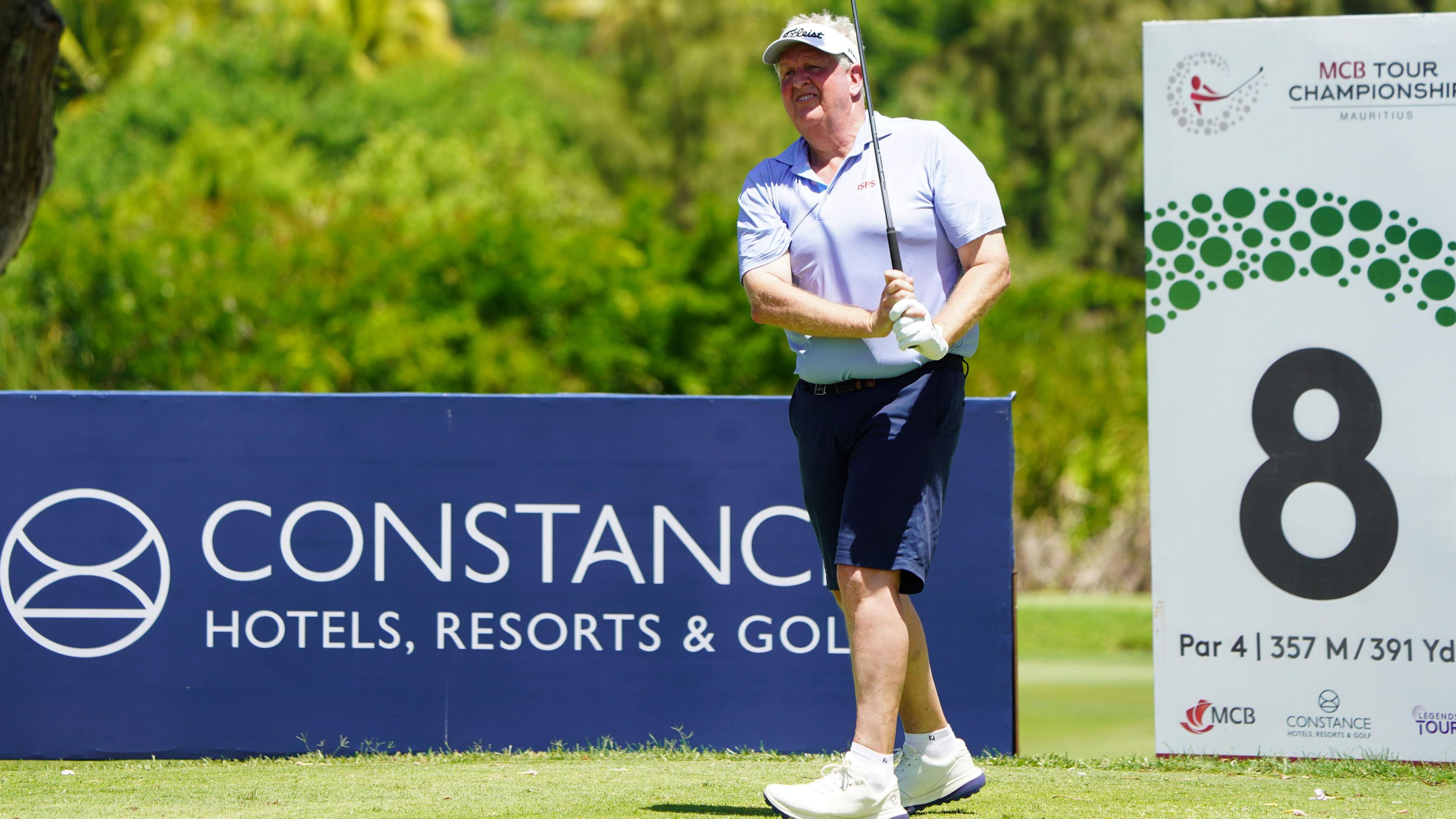 Colin Montgomerie playing in Mauritius