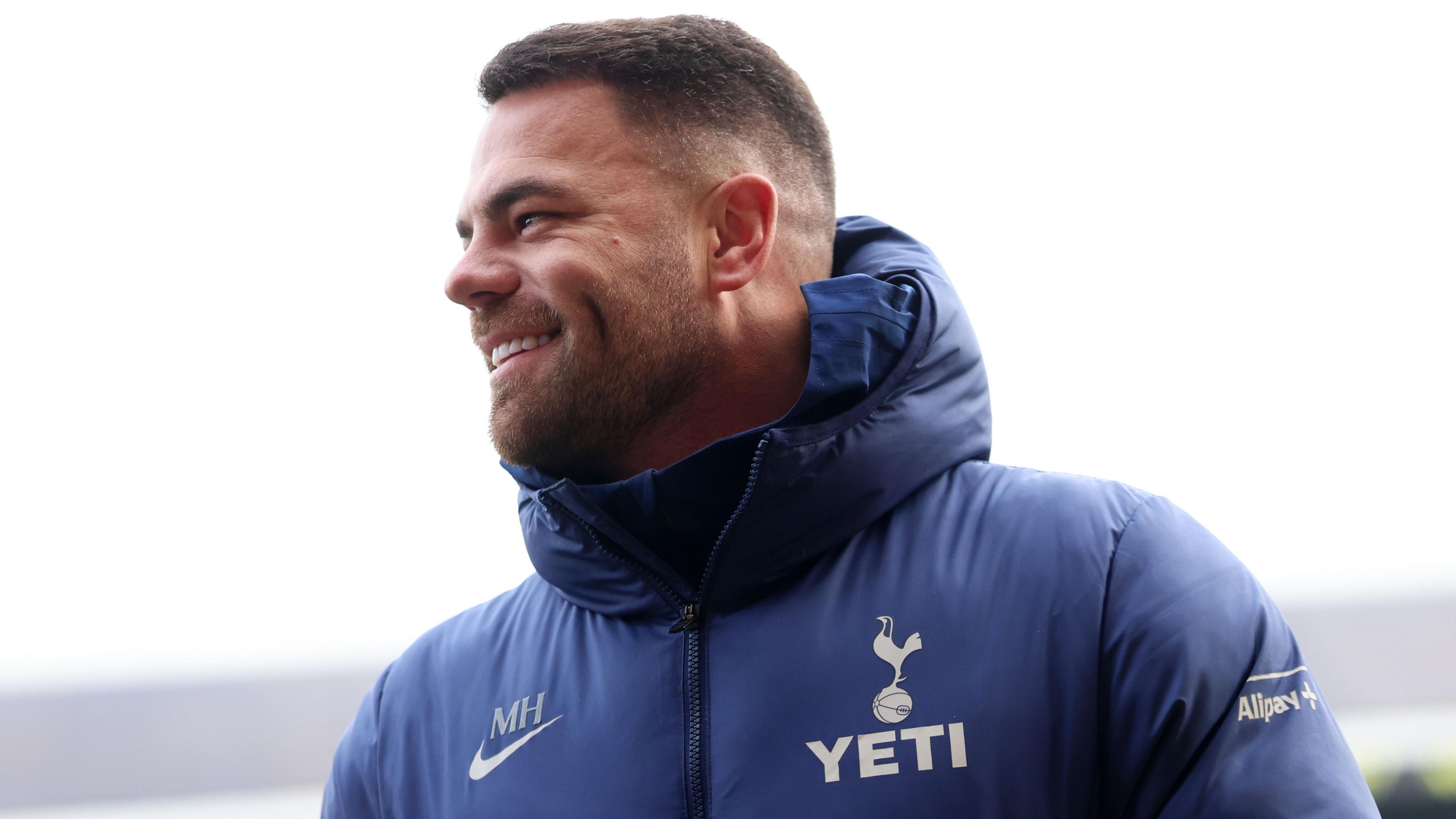 Martin Ho, Manager of Tottenham Hotspur, looks on prior to the Adobe Women's FA Cup Fourth Round match between Tottenham Hotspur and Leicester City 