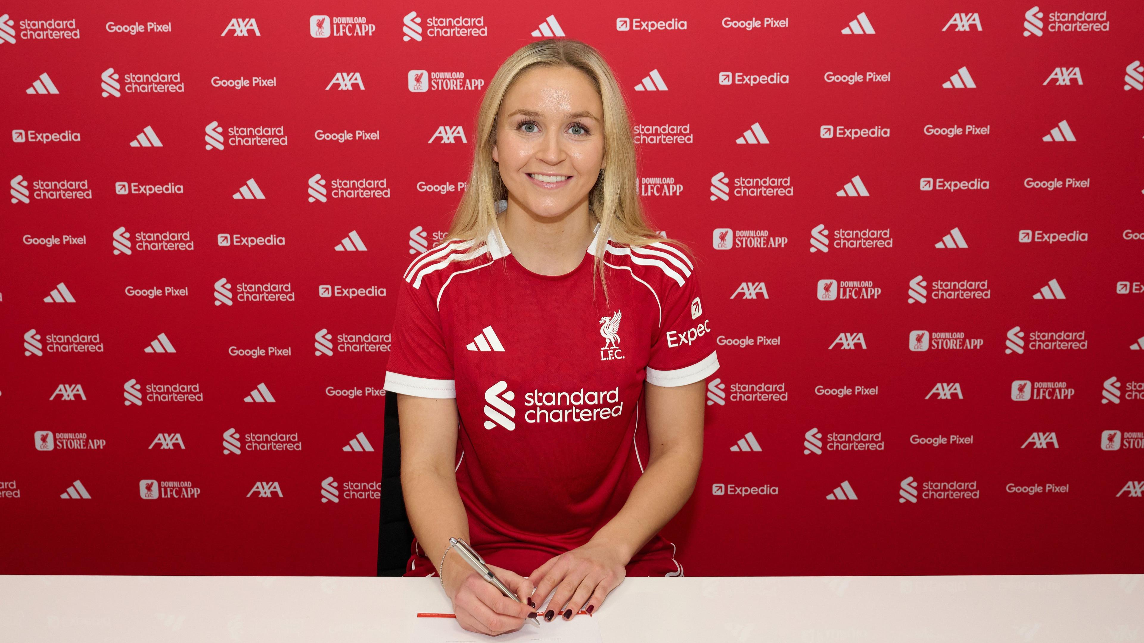 Anna Josendal signs her Liverpool contract