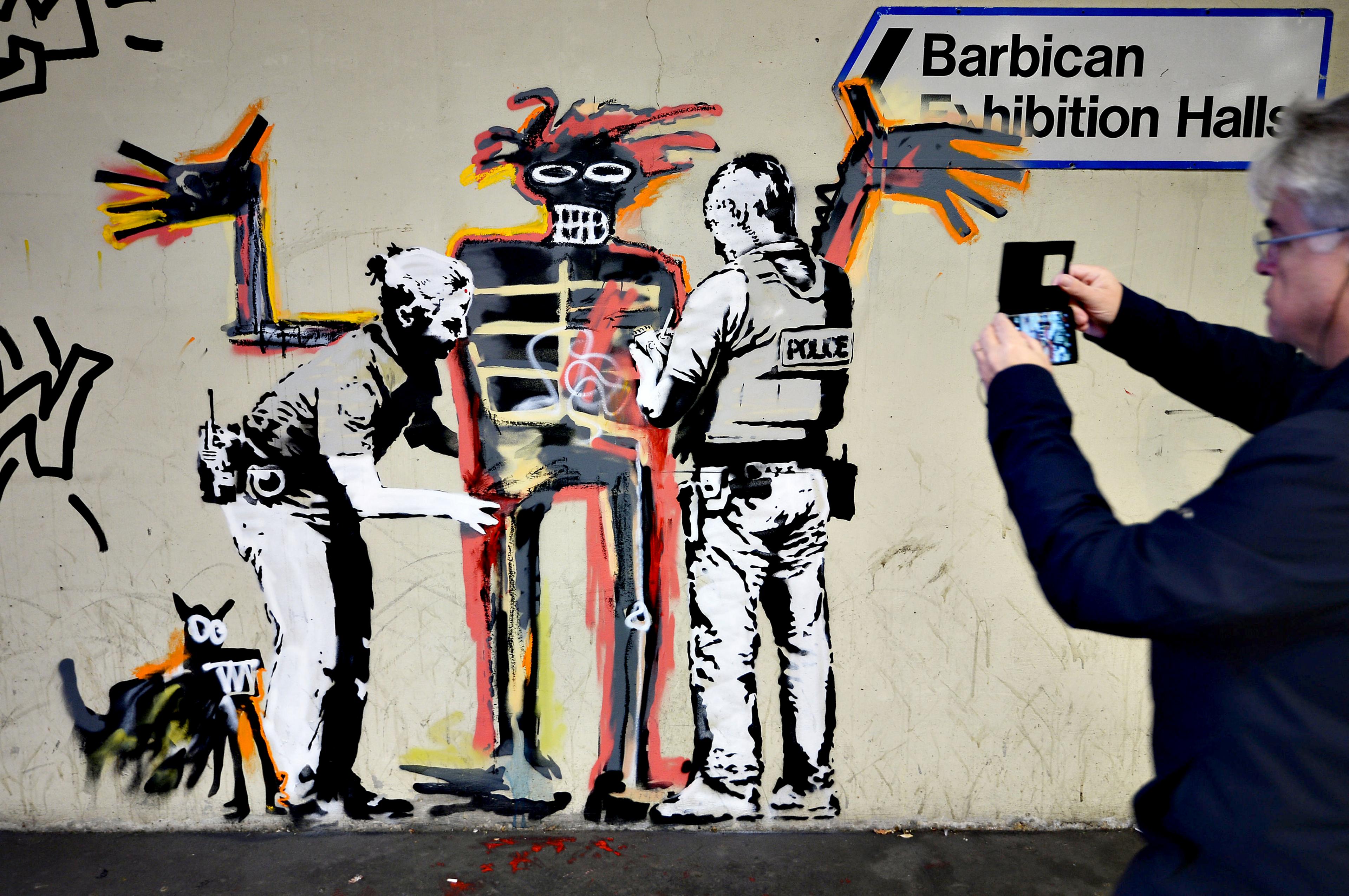 One of the new pieces of Banksy work that hs appeared in London