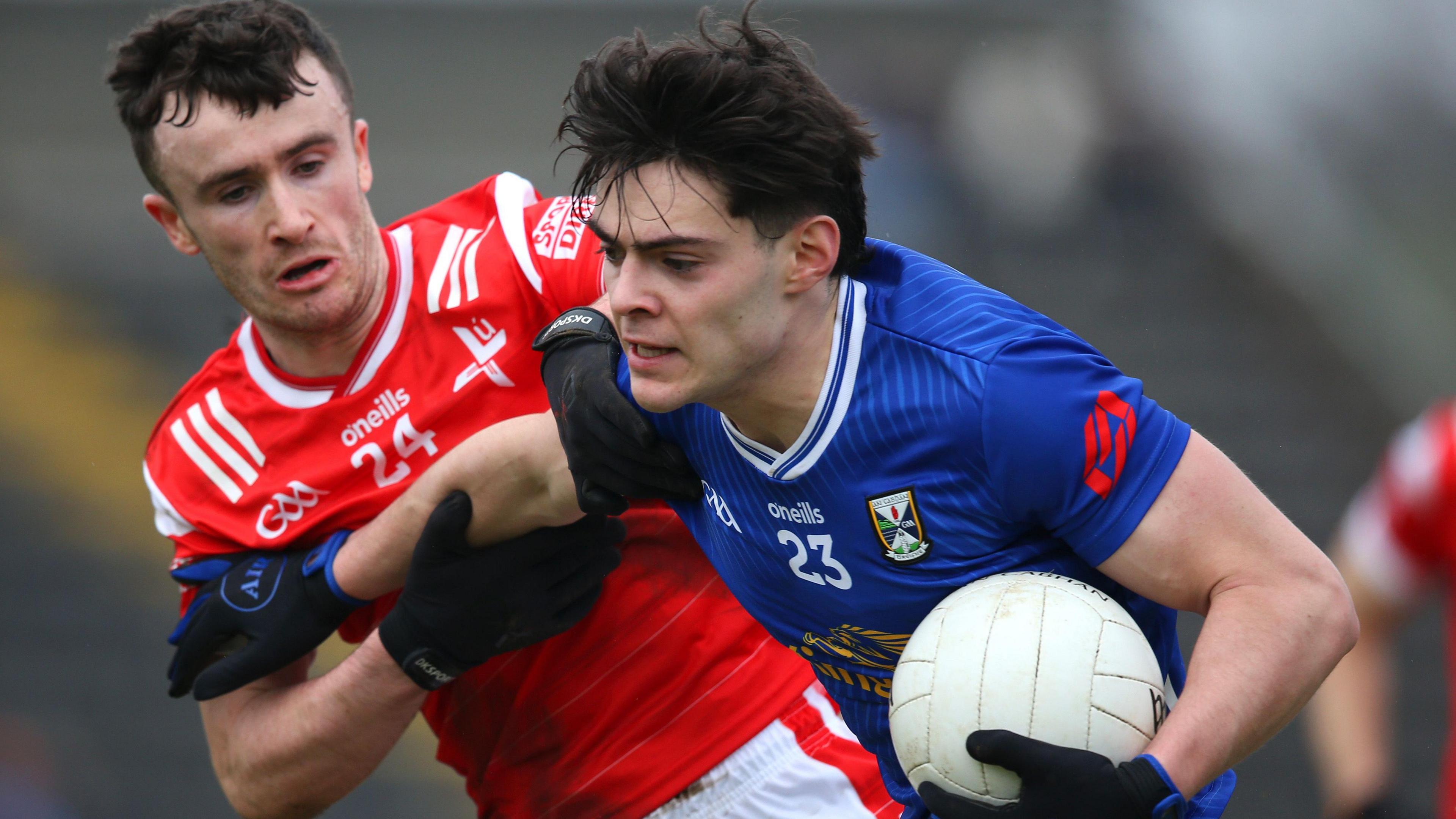 Daire Nally tackles Oisin Brady