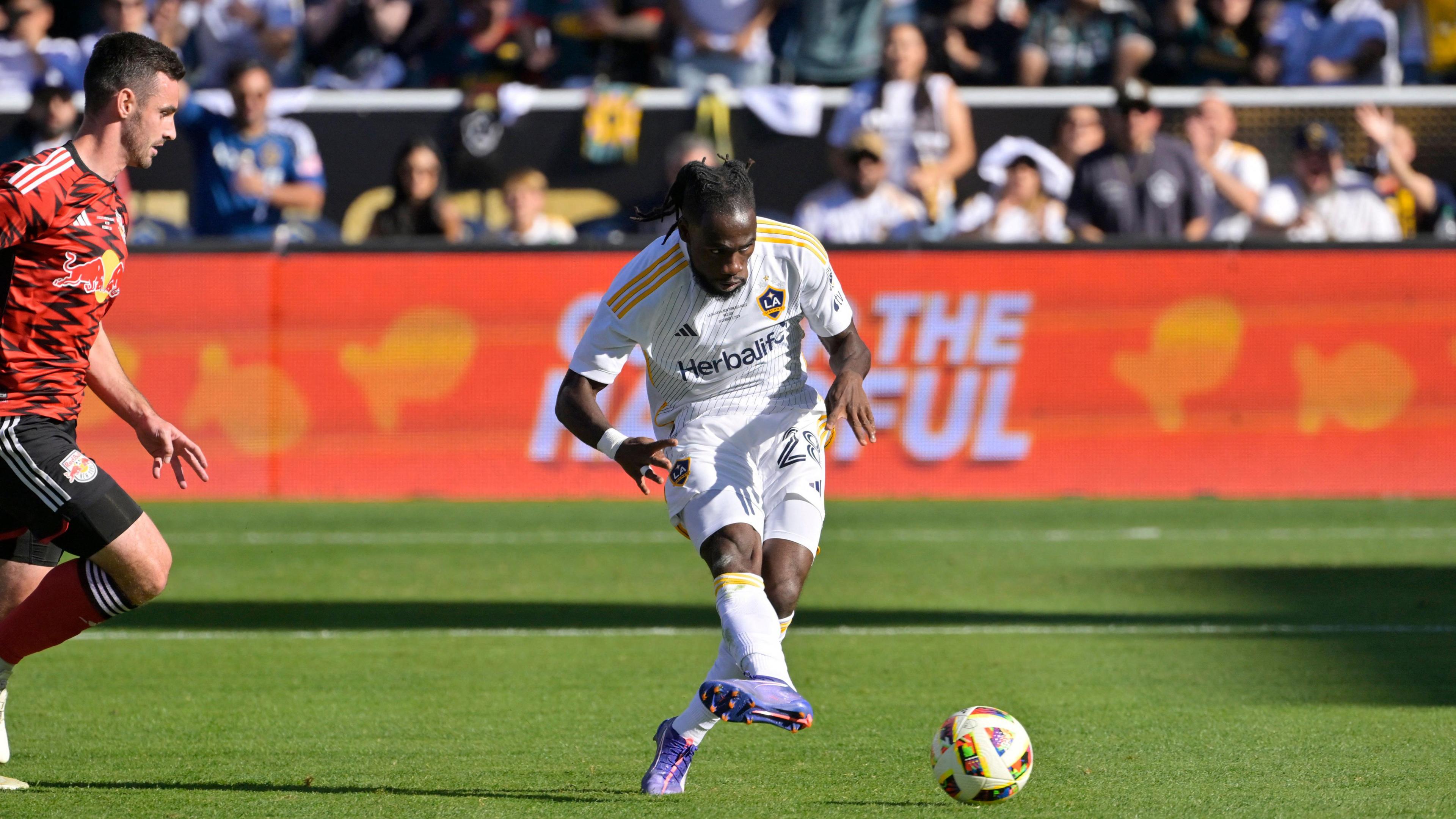 Joseph Paintsil fires LA Galaxy ahead in the MLS Cup