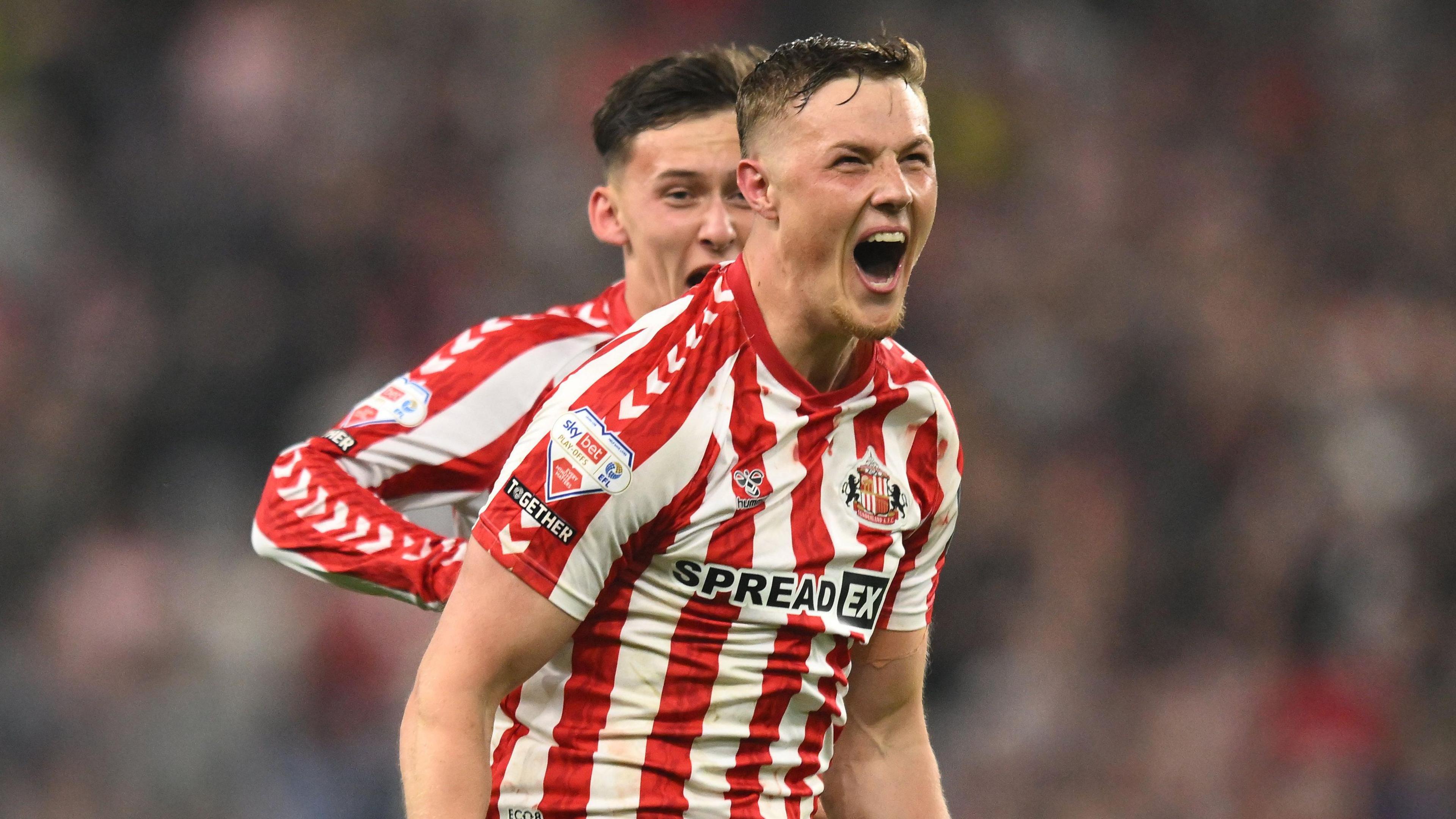 Dan Ballard celebrates scoring the goal that takes Sunderland to Wembley 