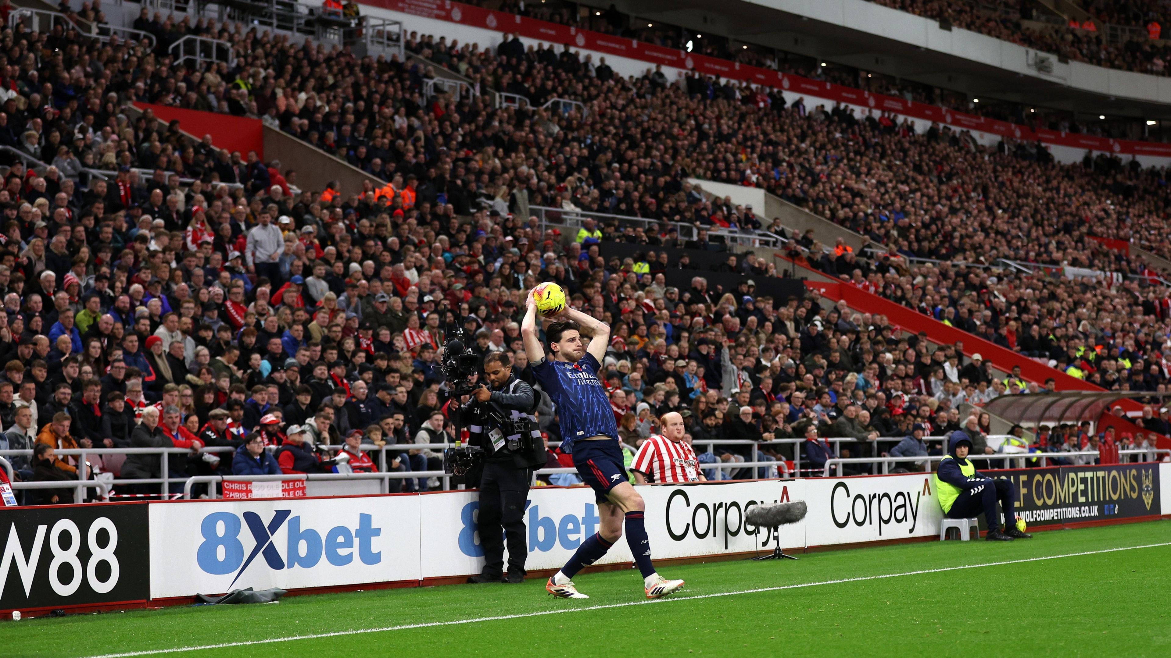 Declan Rice takes a throw-in for Arsenal at Sunderland