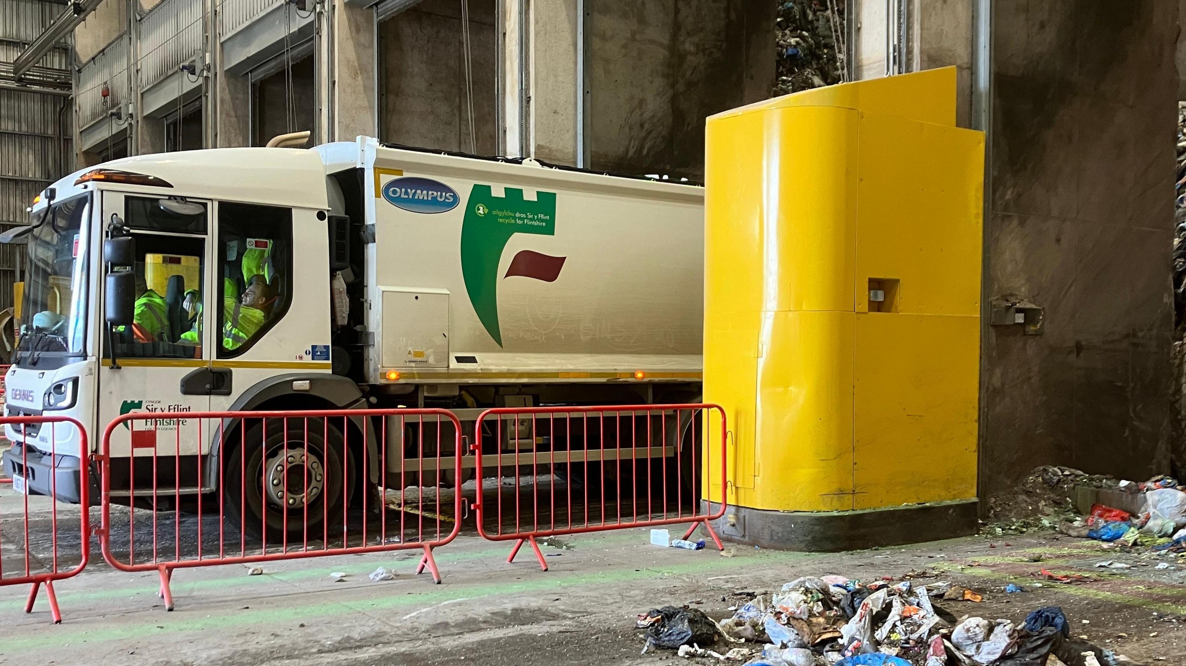 Rubbish lorry at Parc Adfer waste site