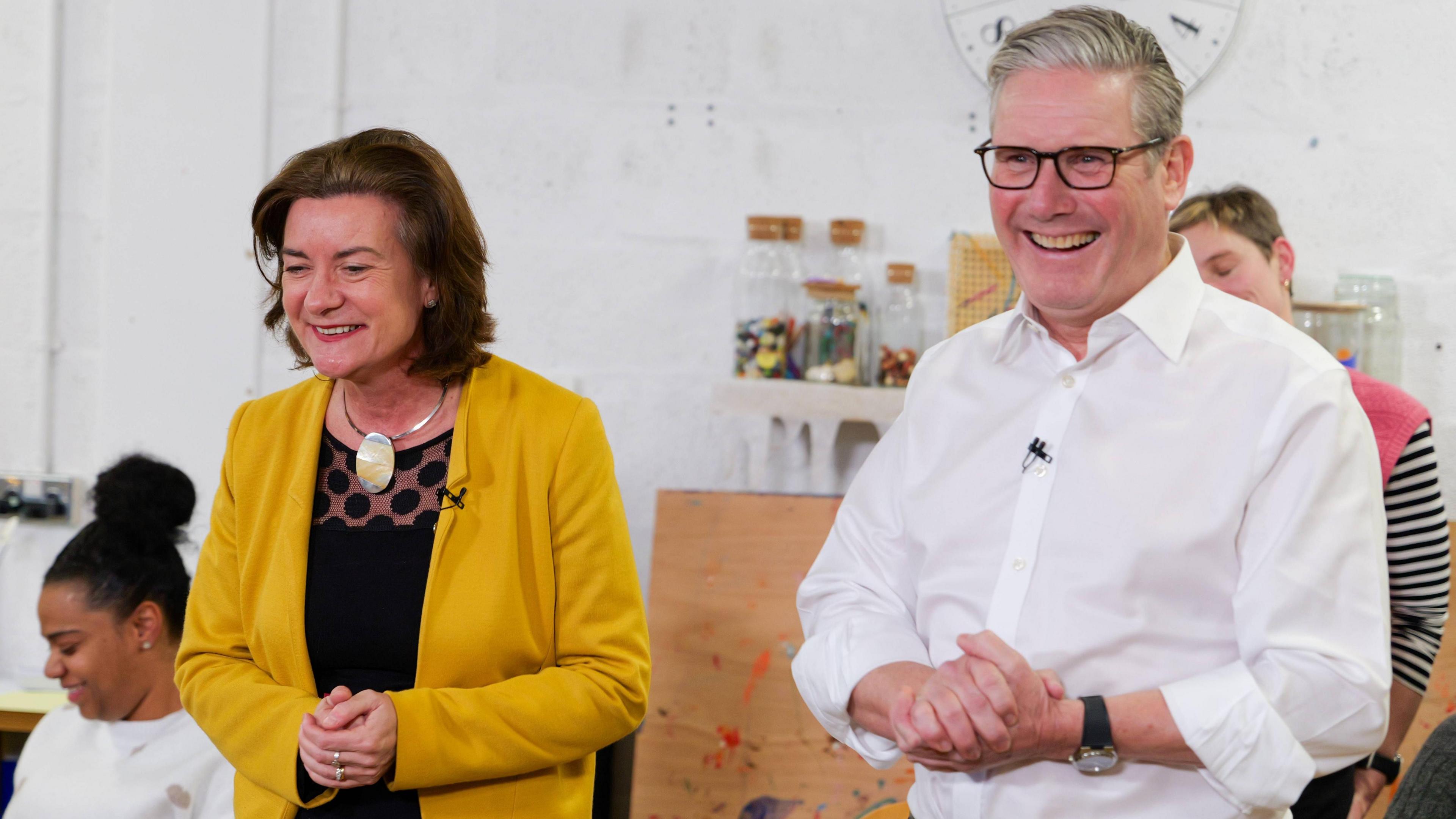 Eluned Morgan a Syr Keir Starmer