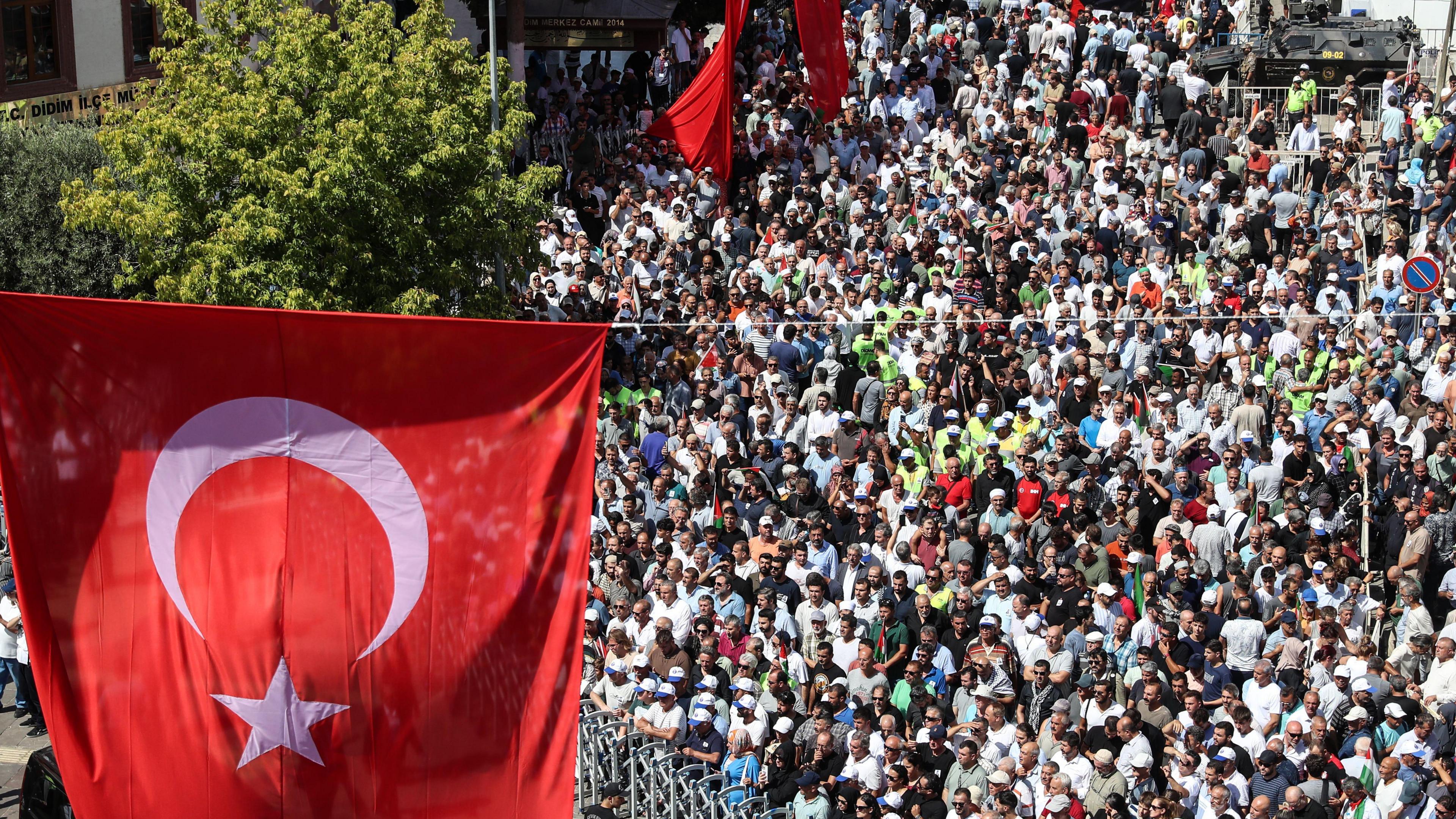 People attend the funeral of Turkish-American activist Aysenur Ezgi Eygi outside the Central Mosque in the Didim district of Aydin, Turkey, 14 September 2024