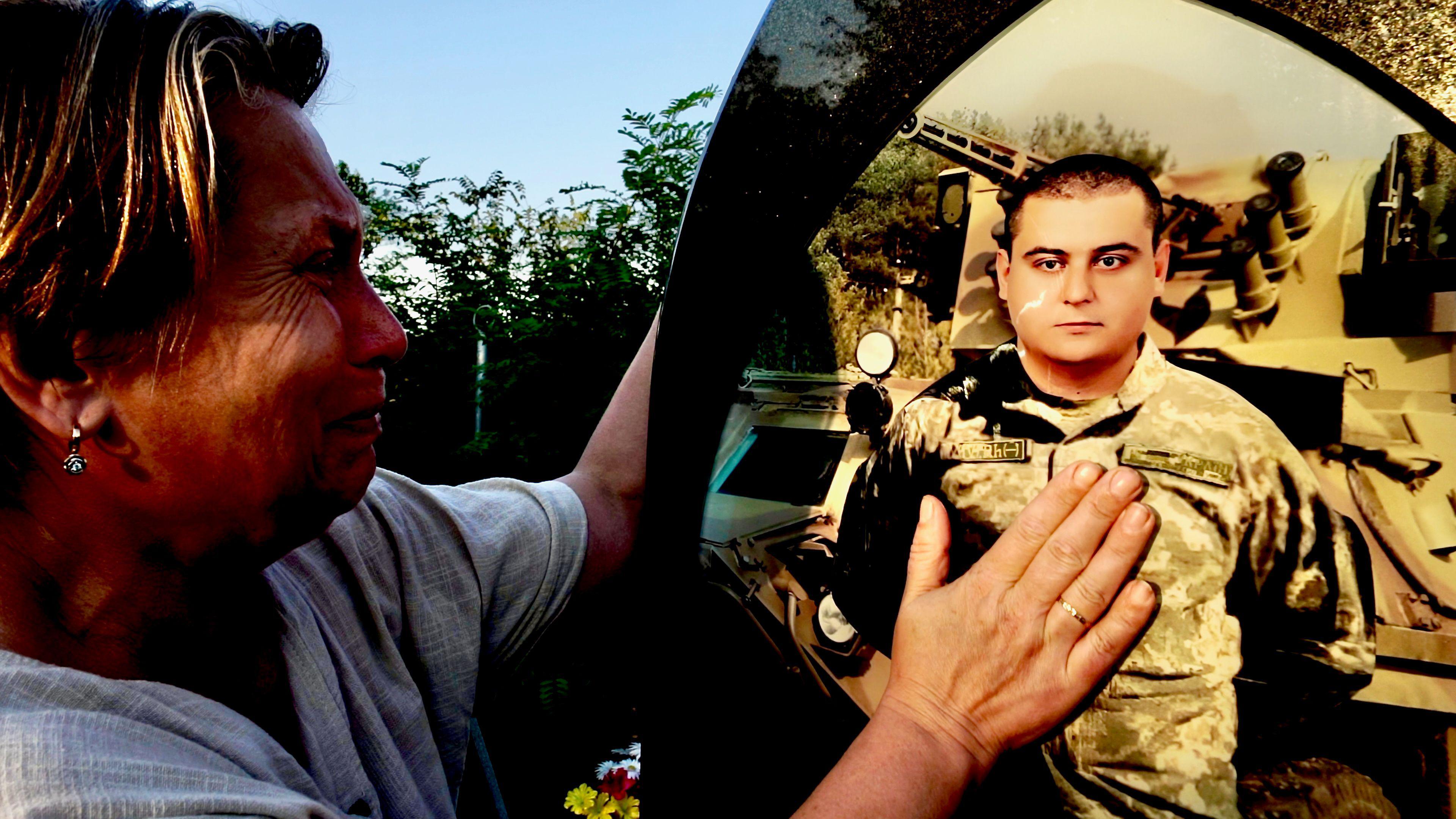 Serhii's parents mourn at his grave over Slovyansk