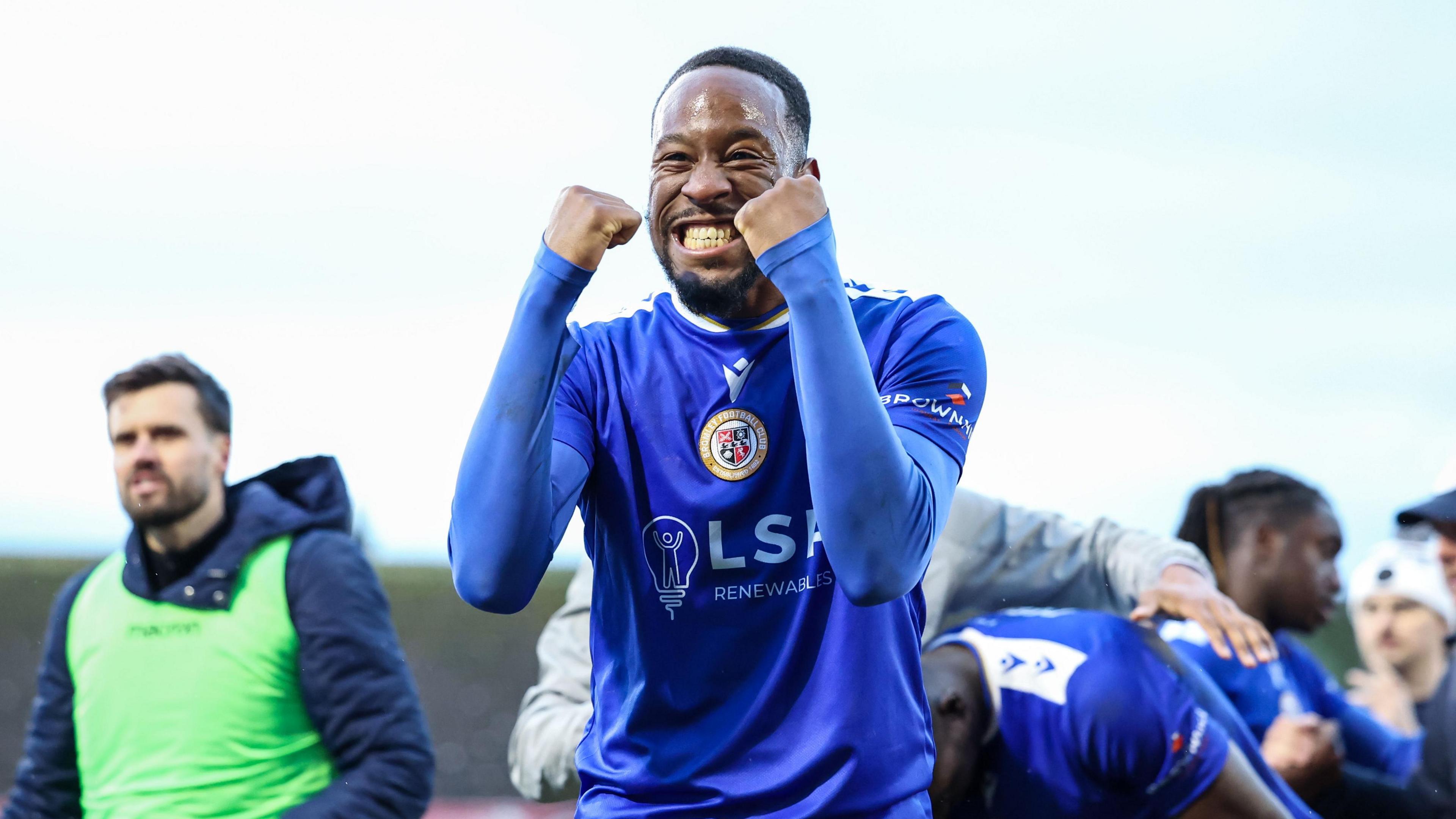 Bromley goalscorer Nicke Kabamba celebrates their victory over Fleetwood
