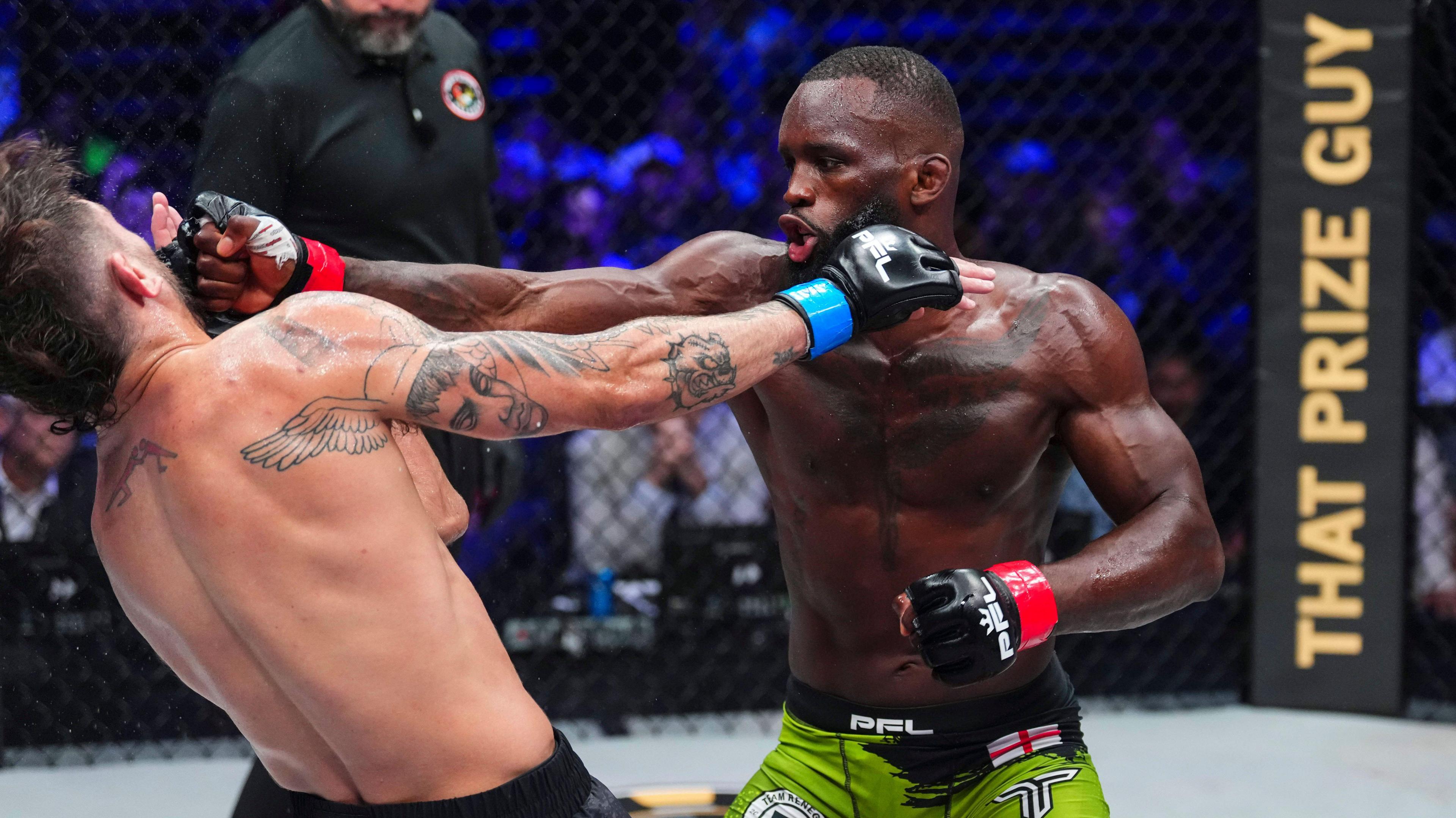 Fabian Edwards punches Josh Silveira