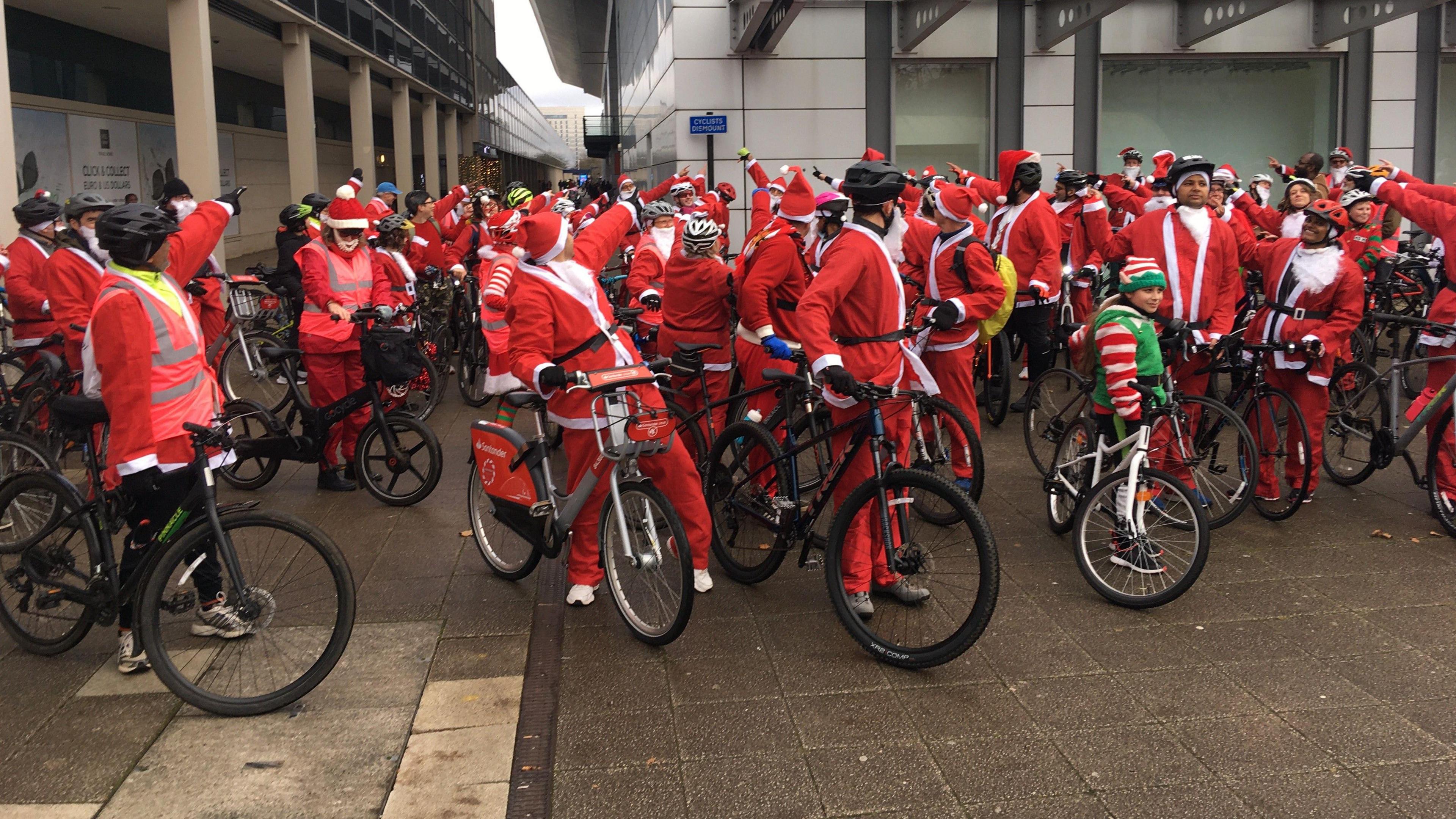 Cycling Santa's in Milton Keynes