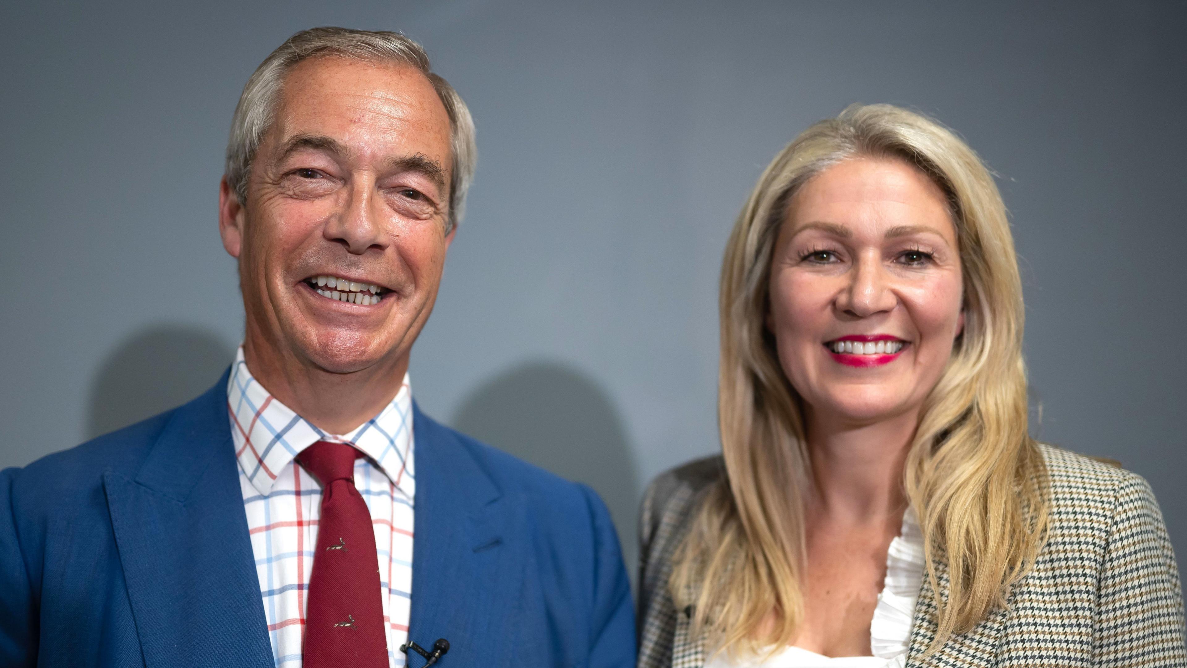 Nigel Farage a Laura Anne Jones