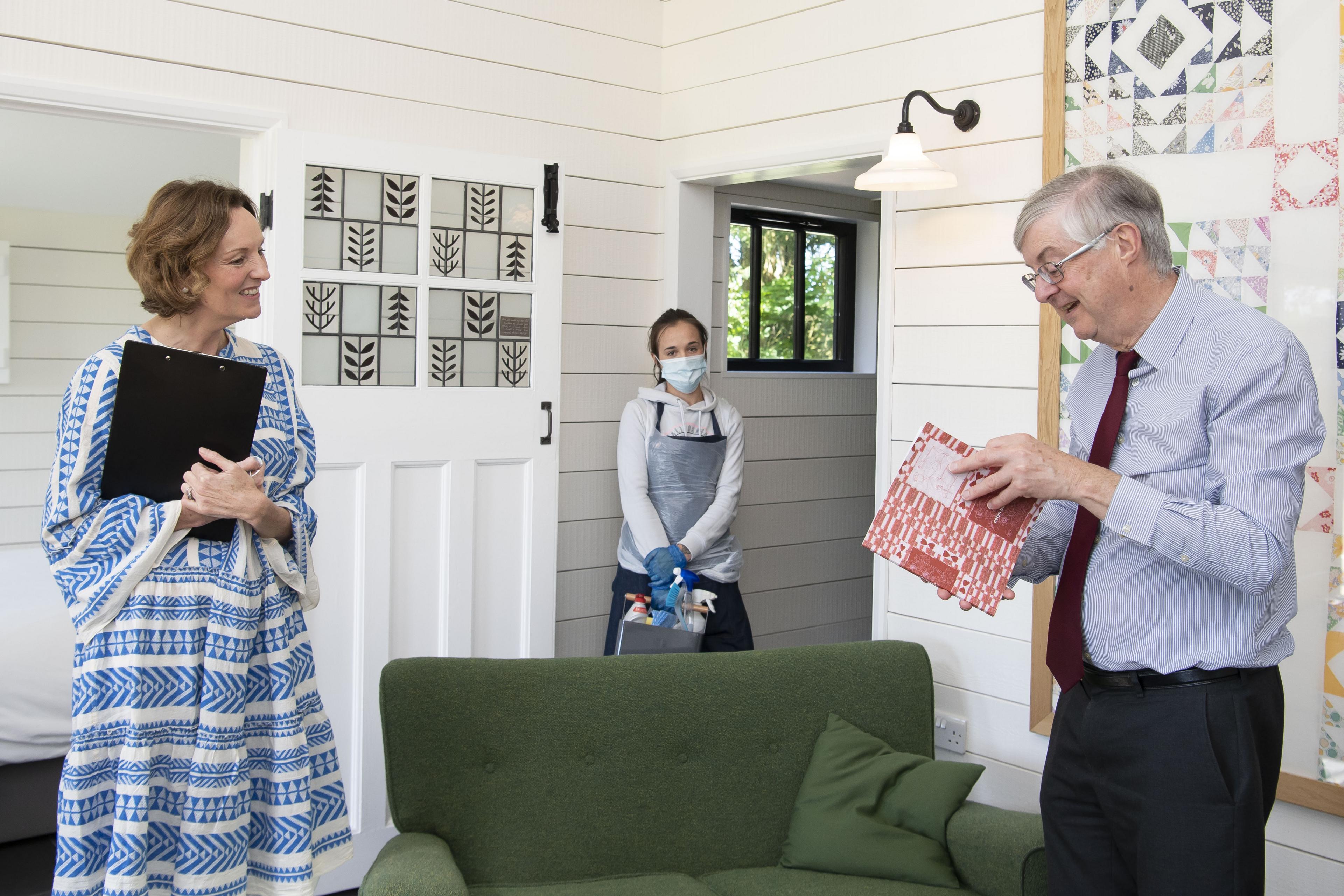 Mark Drakeford visiting a holiday home in the Vale of Glamorgan