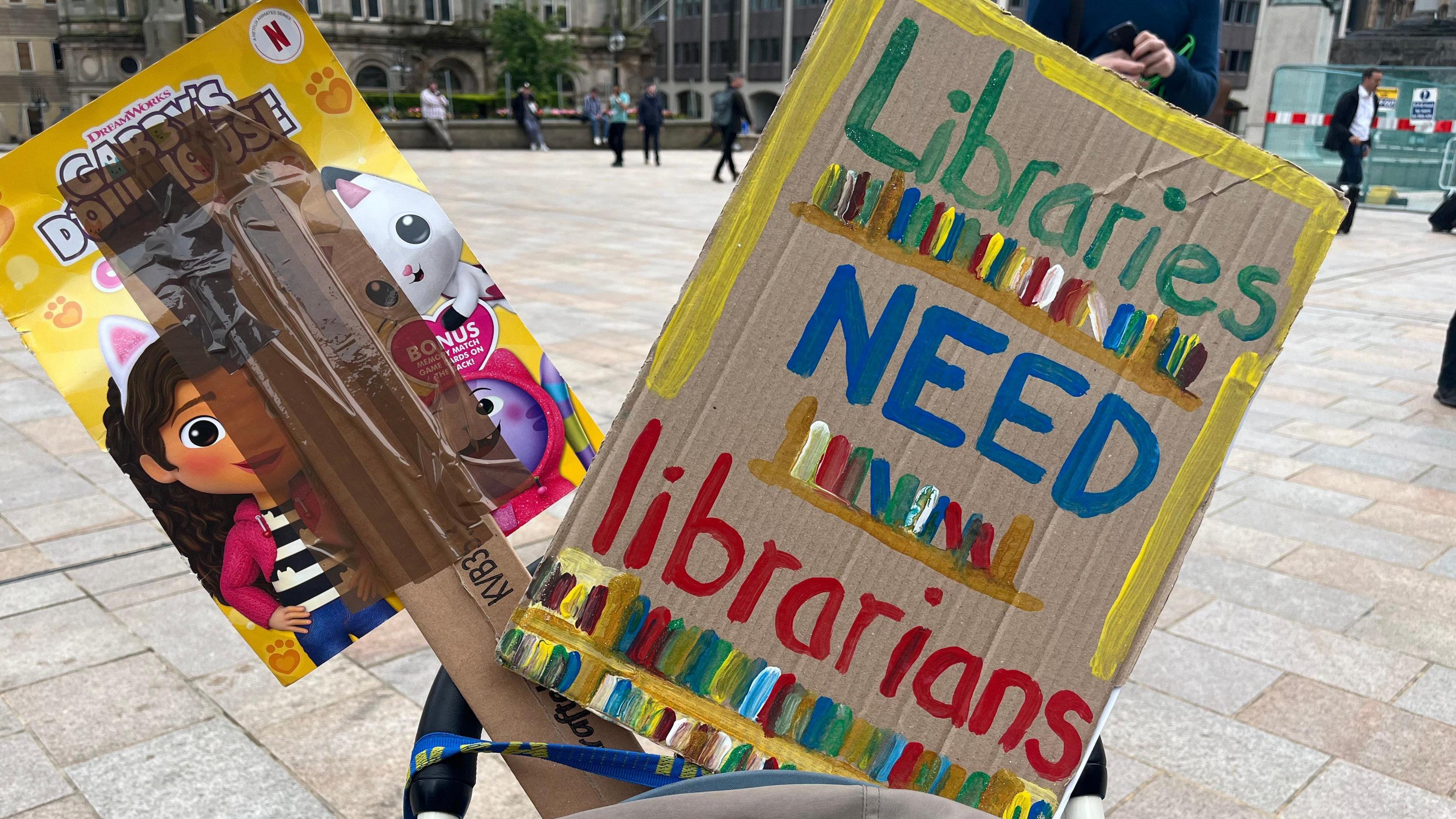 Libraries need librarians sign