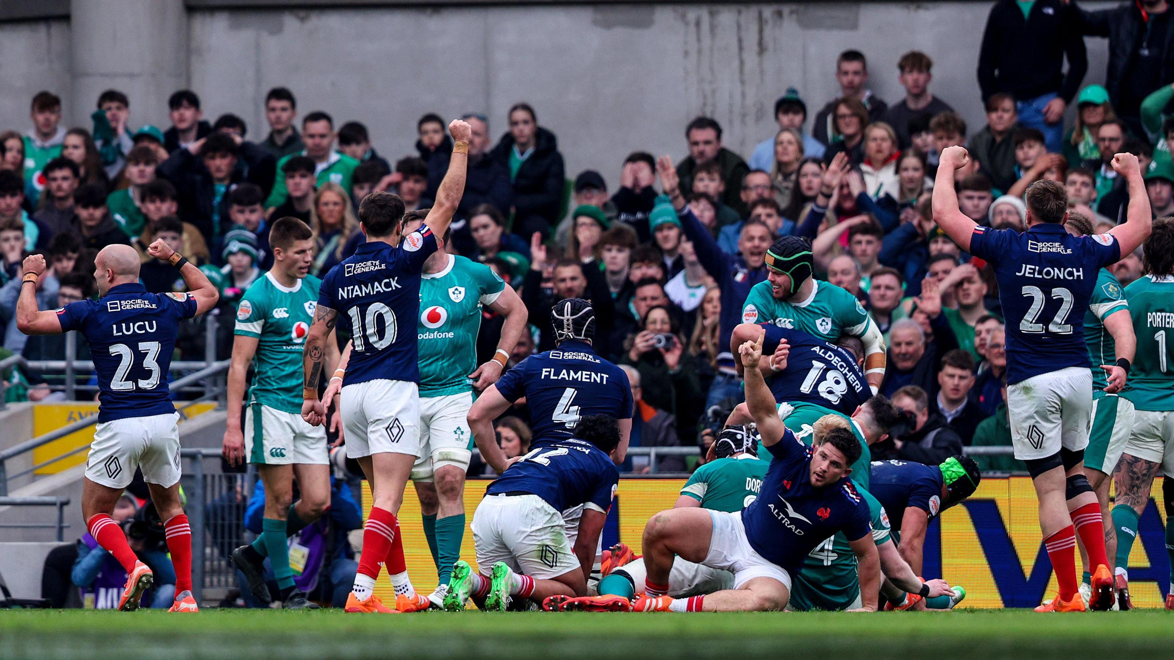 France celebrate a try against Ireland in the Six Nations