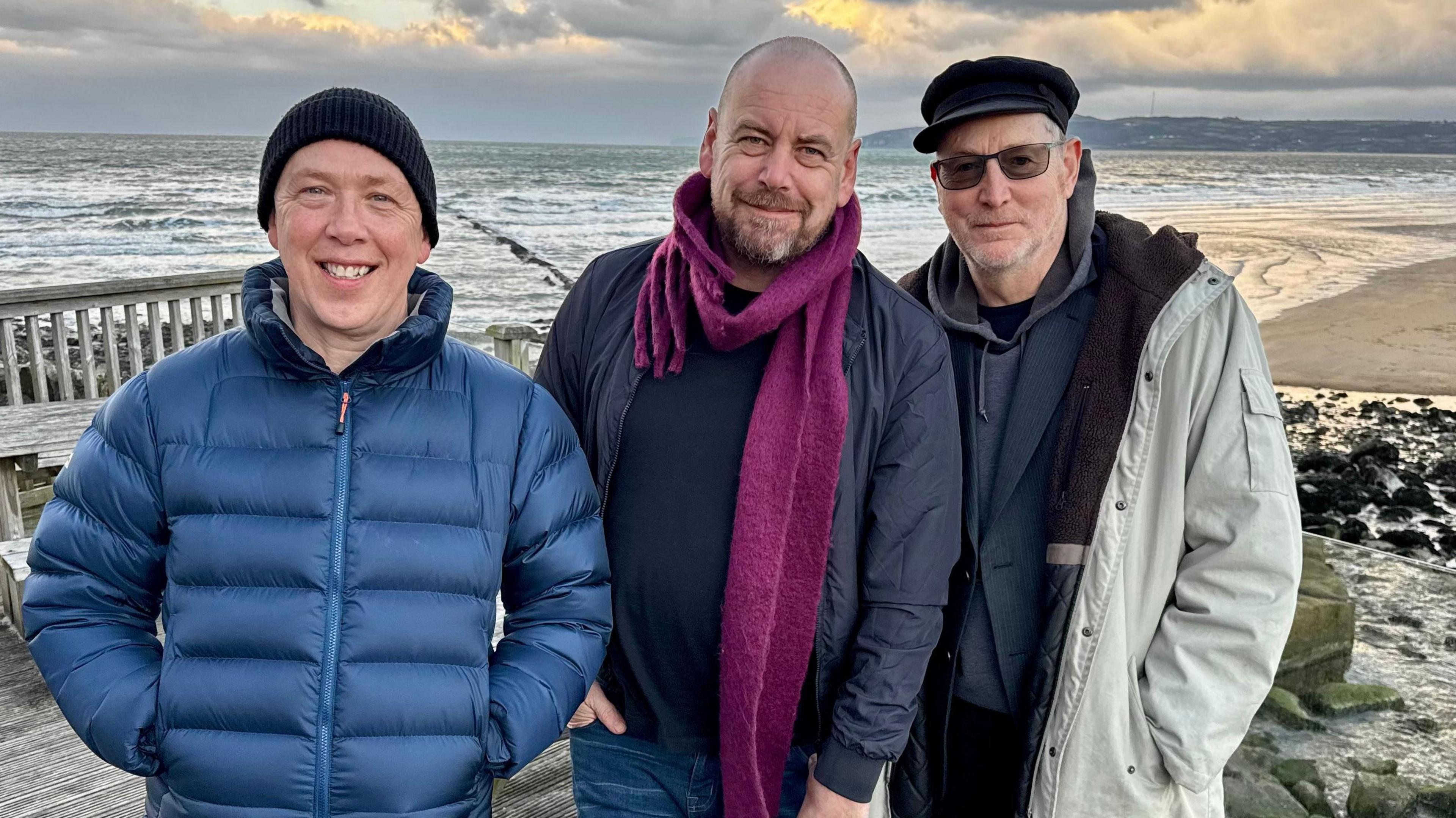 Geth Tomos, Henry Priestman ac Emlyn Gomer