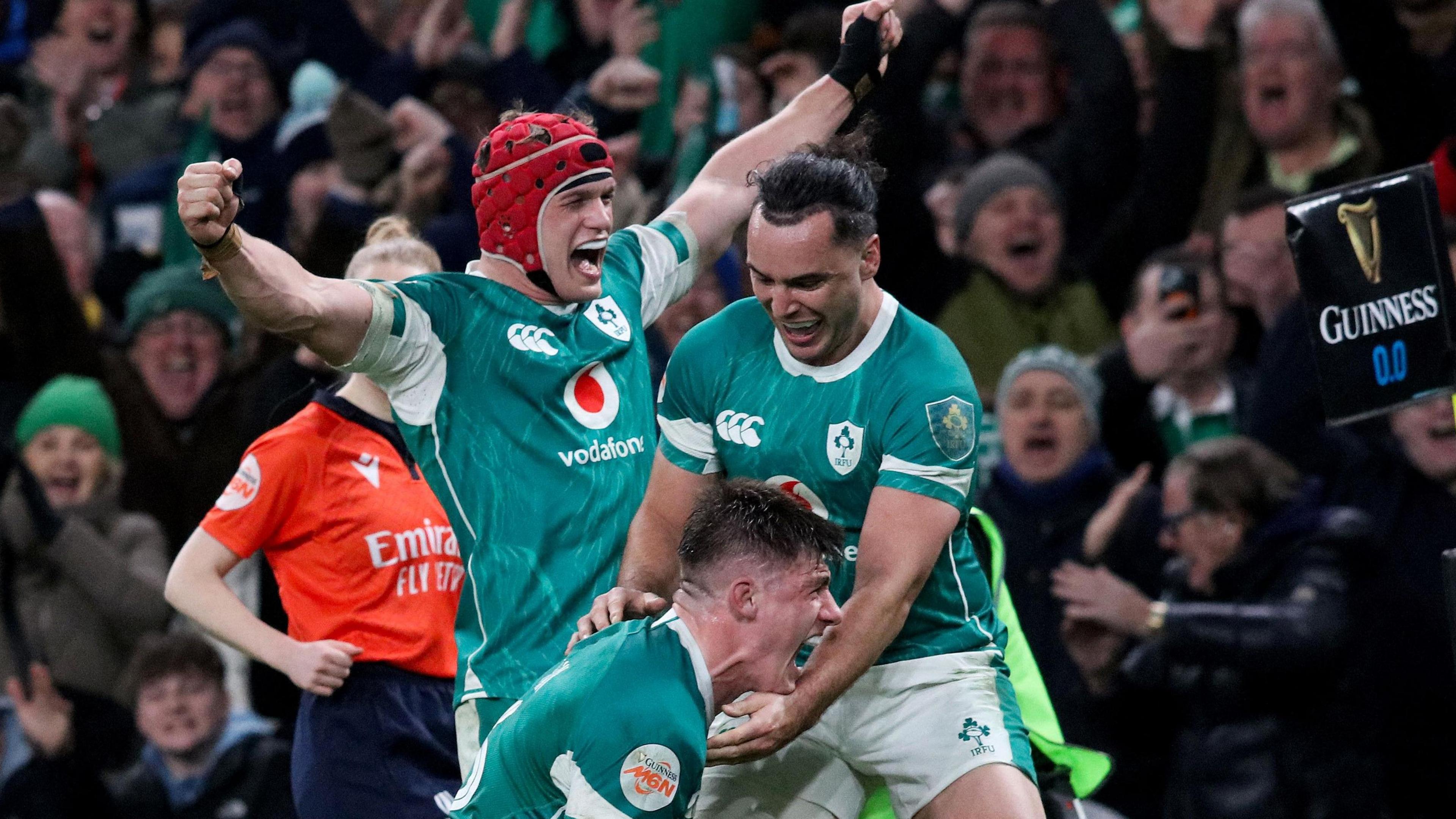 Ireland celebrate Dan Sheehan's bonus-point score