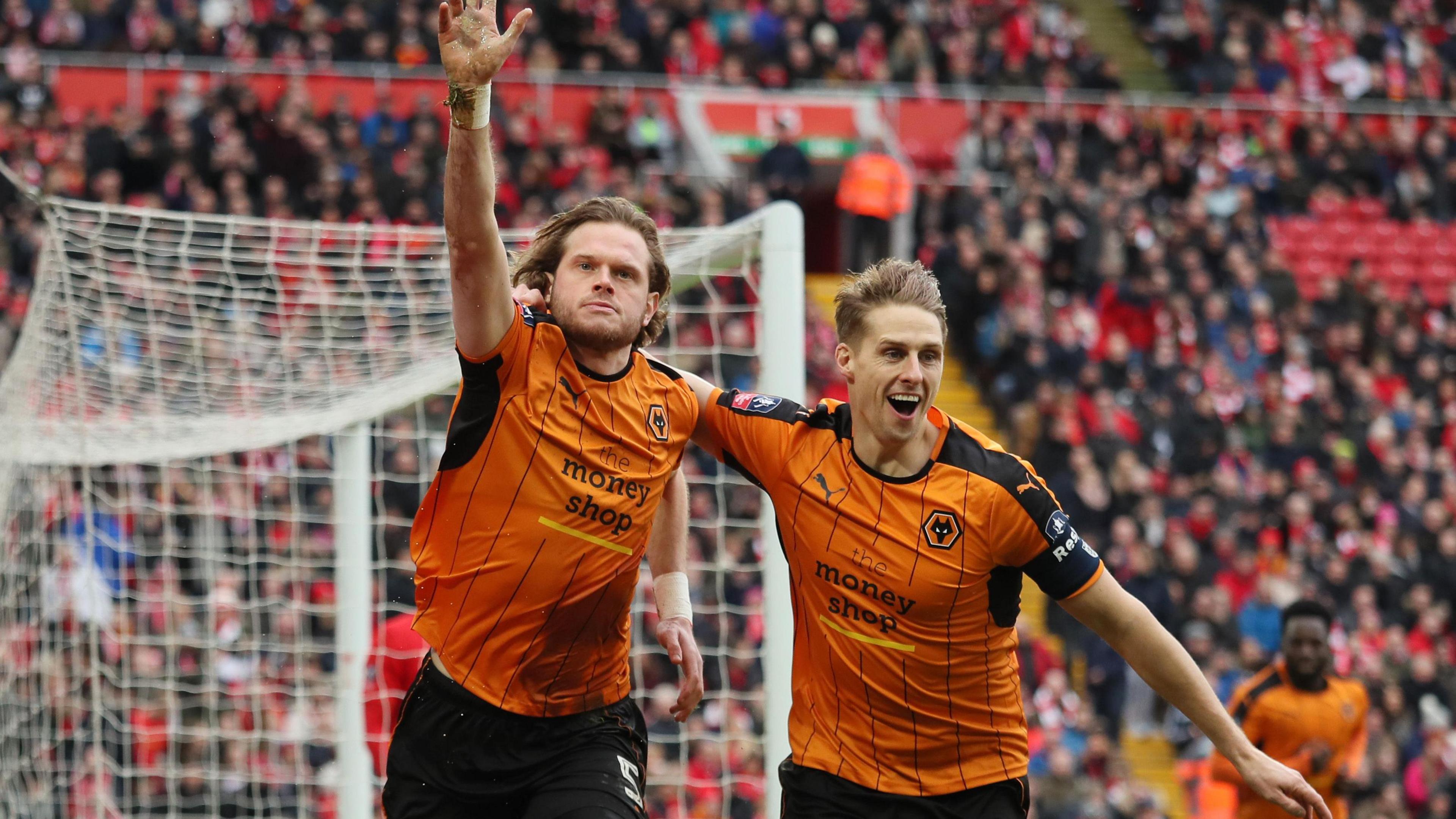 Richard Stearman celebrates with Dave Edwards