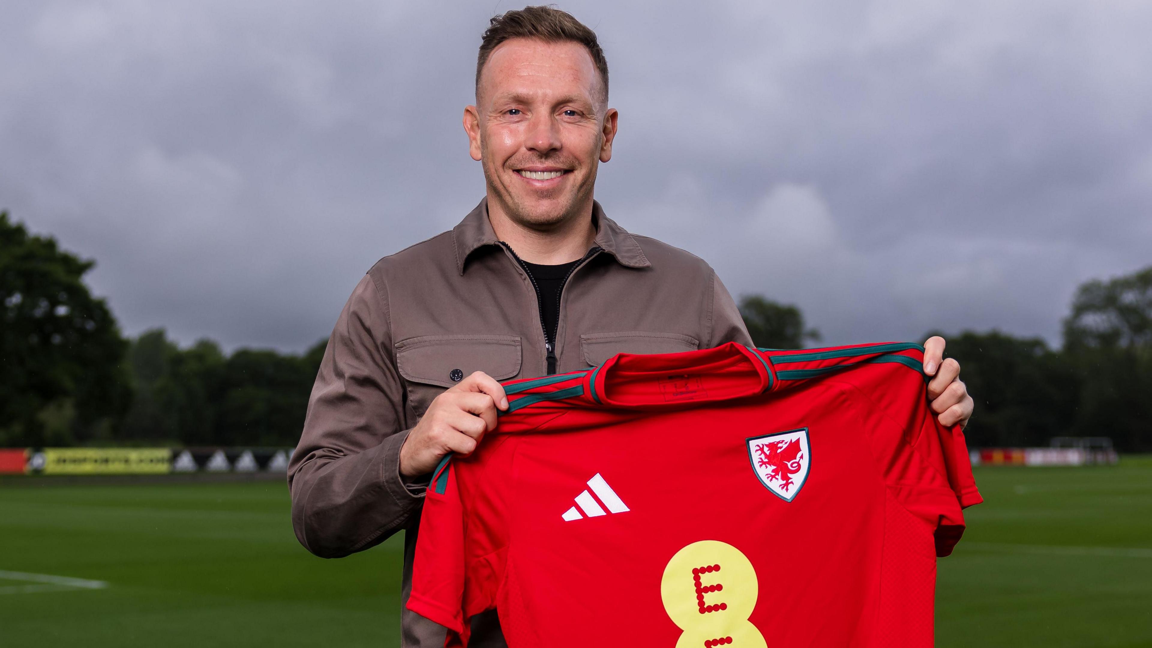 Craig Bellamy with Wales shirt