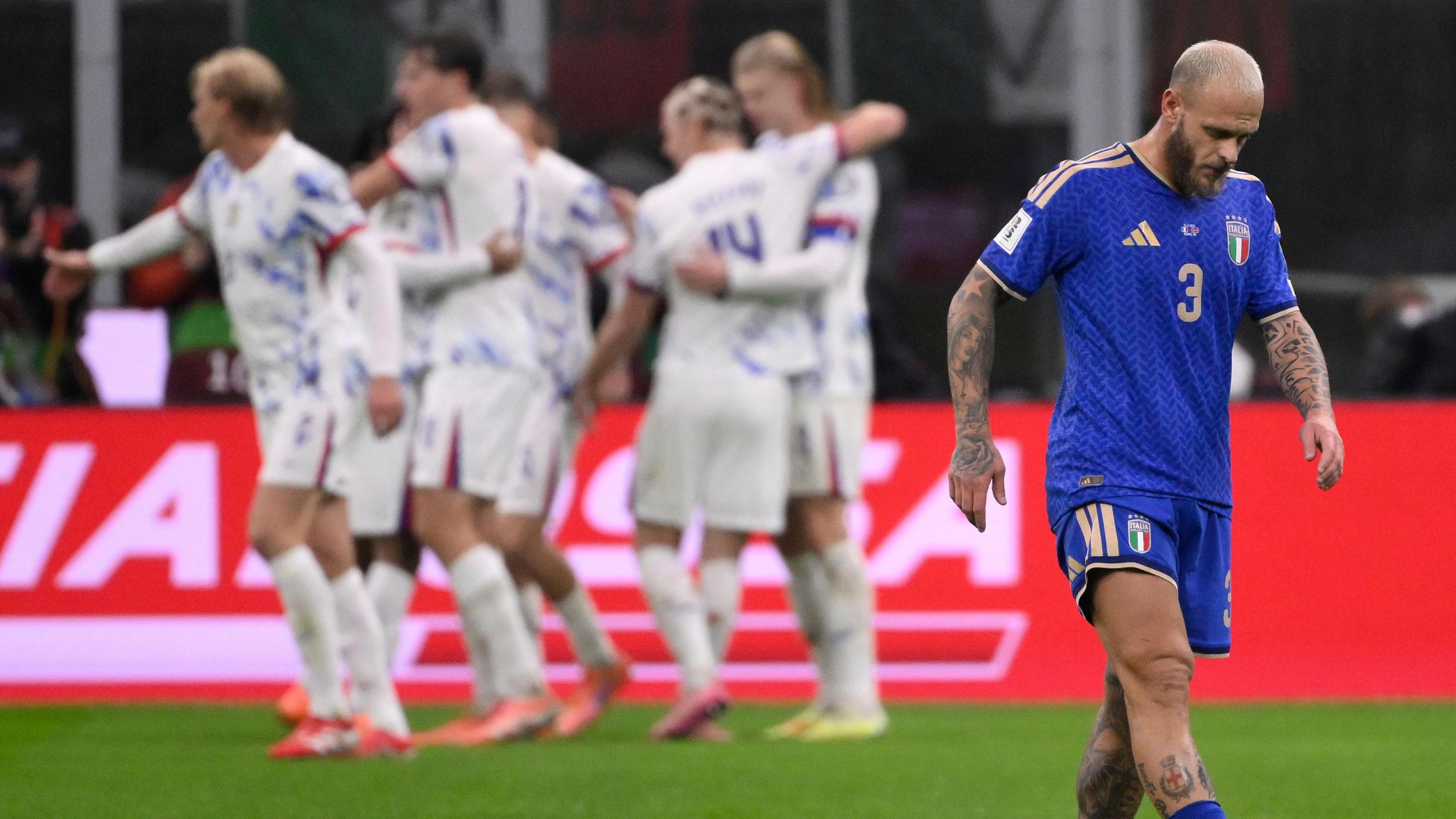 Italy dejected arsenic Norway celebrate