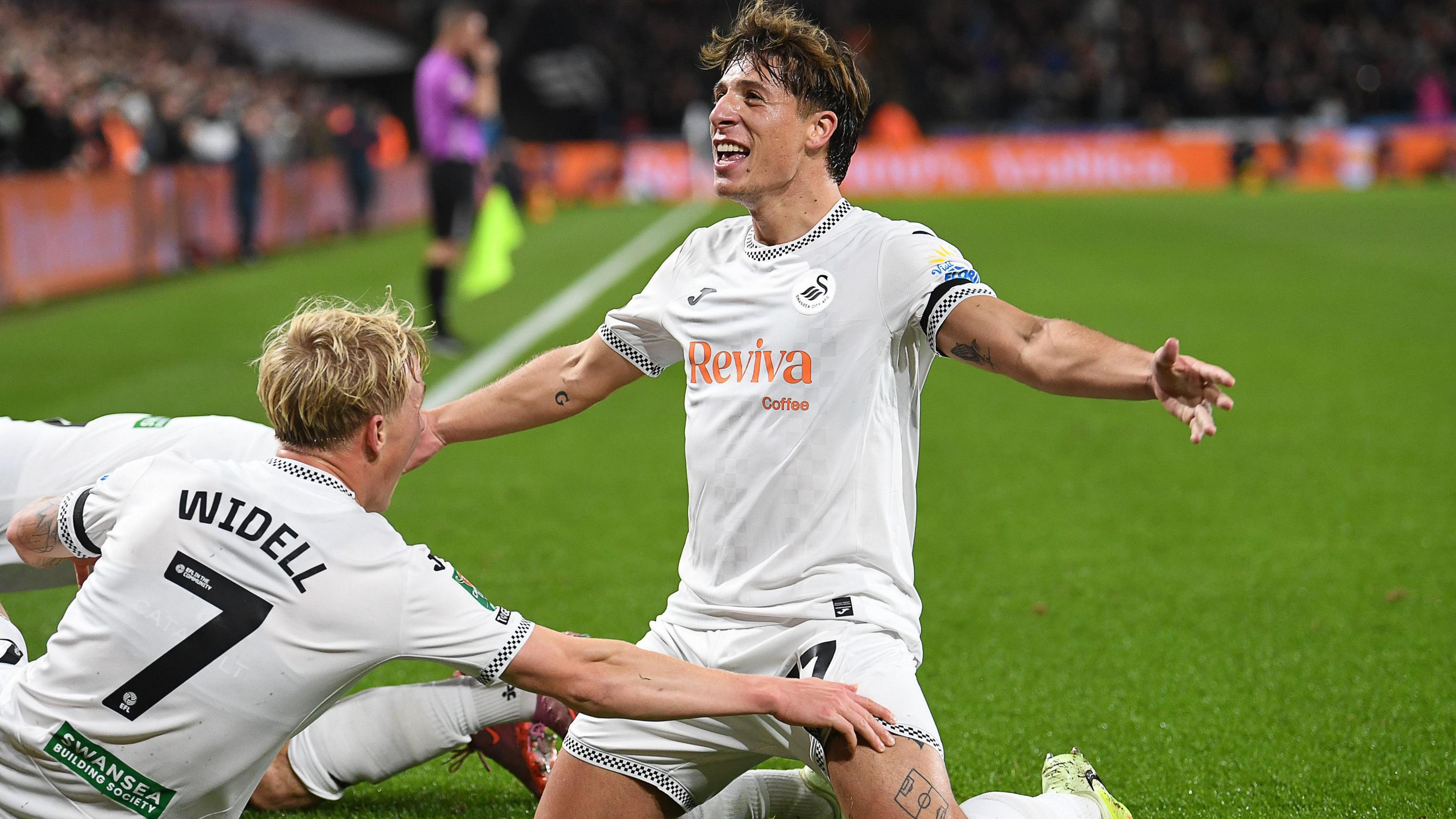 Goncalo Franco celebrates