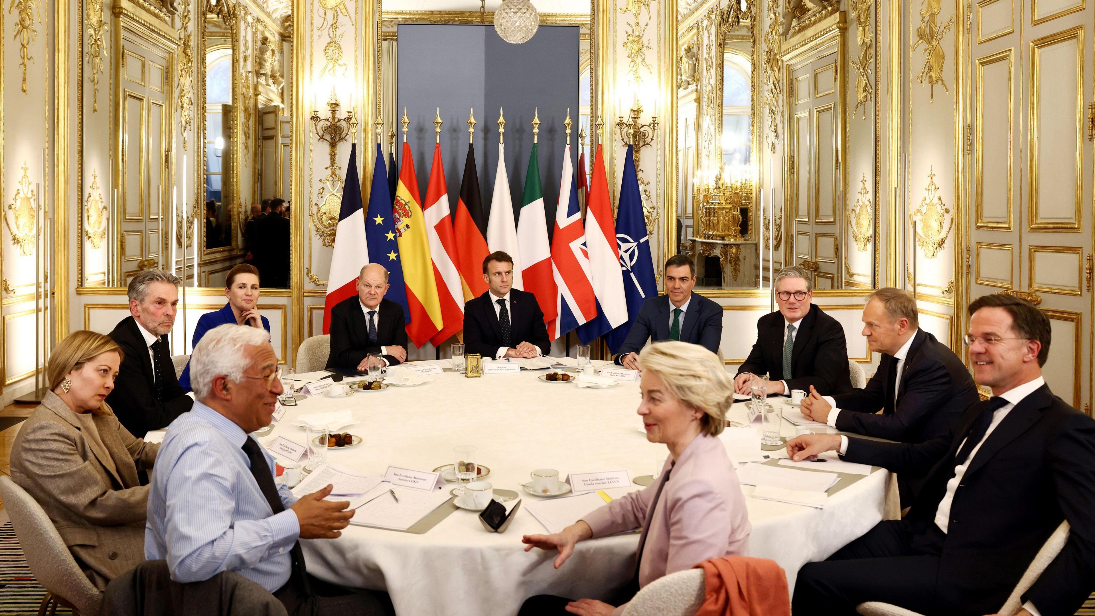 Leaders meet in Paris