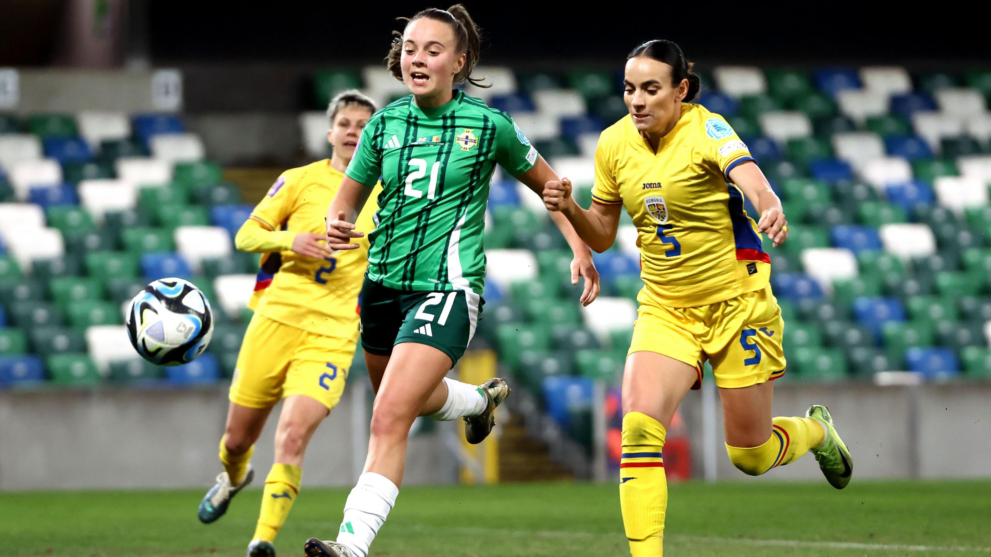 Kascie Weir in action
