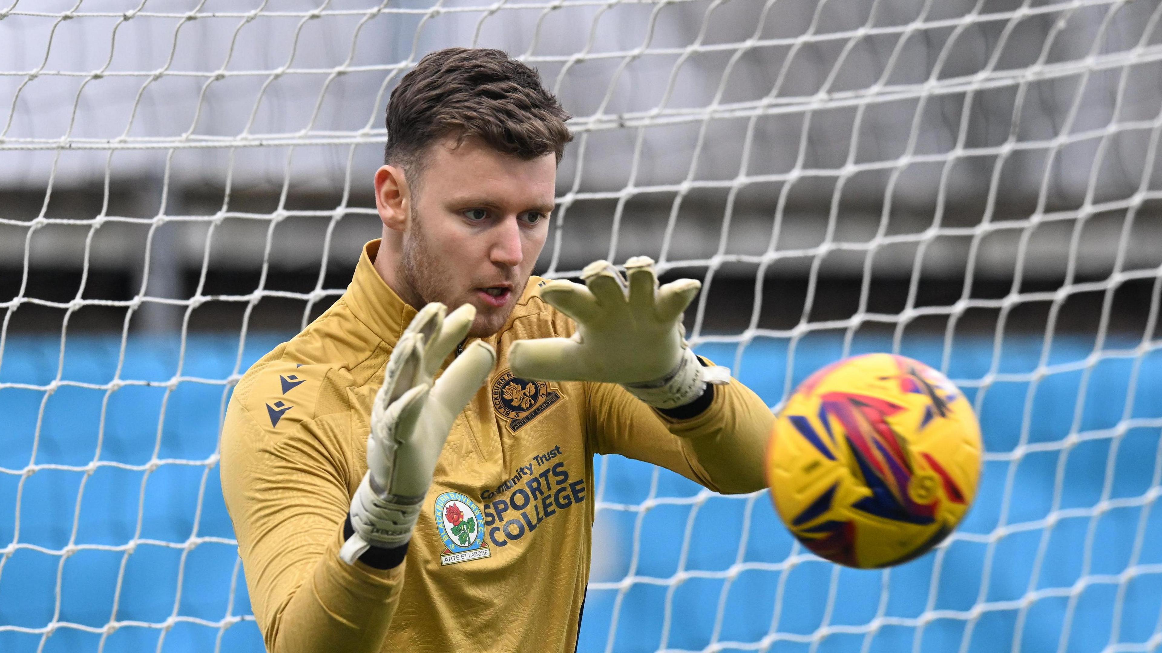 Joe Hilton of Blackburn Rovers warming up ahead of the EFL Sky Bet Championship match between Oxford United and Blackburn Rovers at the Kassam Stadium