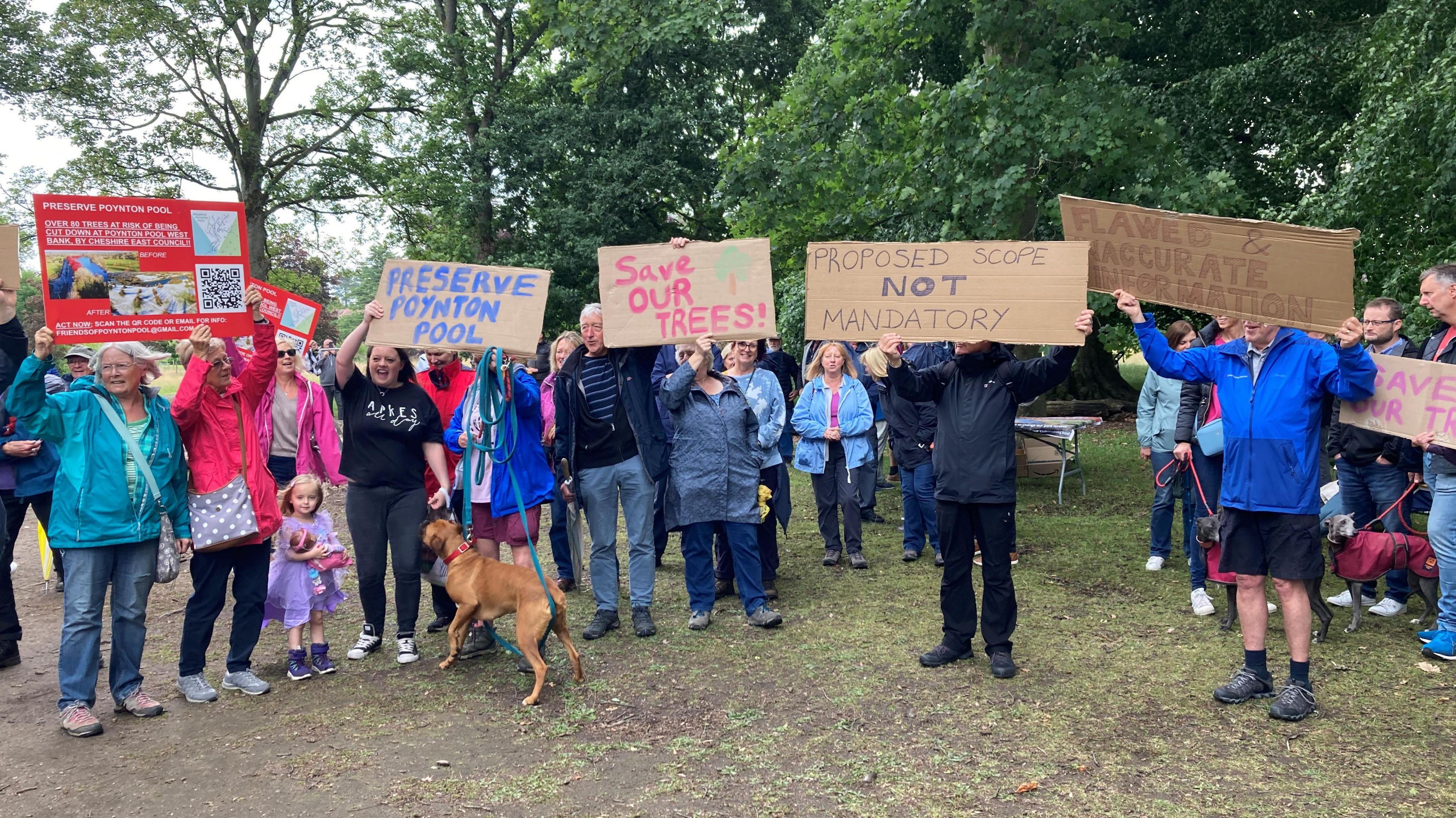 protestors at Poynton Pool