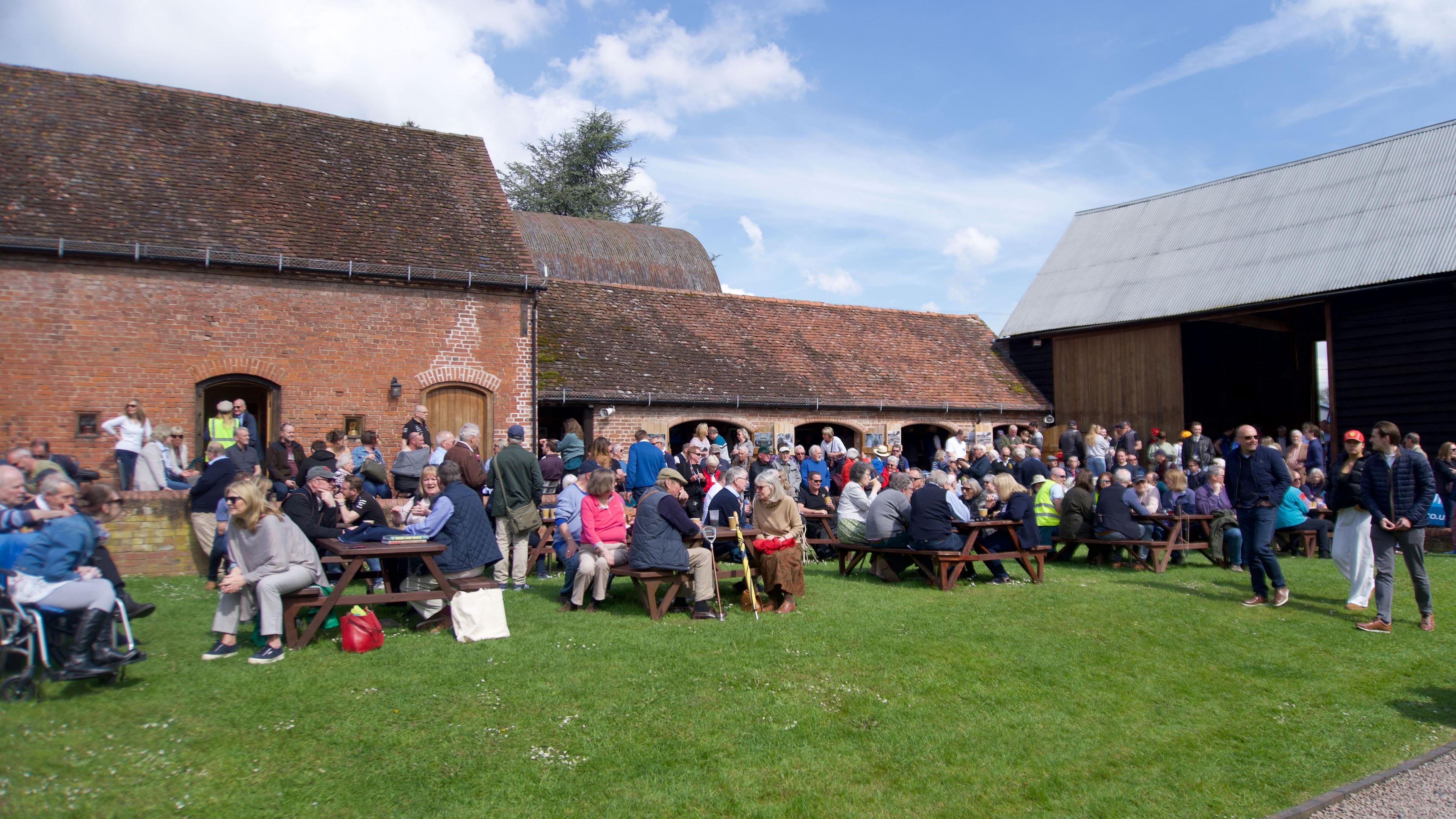 Crowds at Shesley Walsh