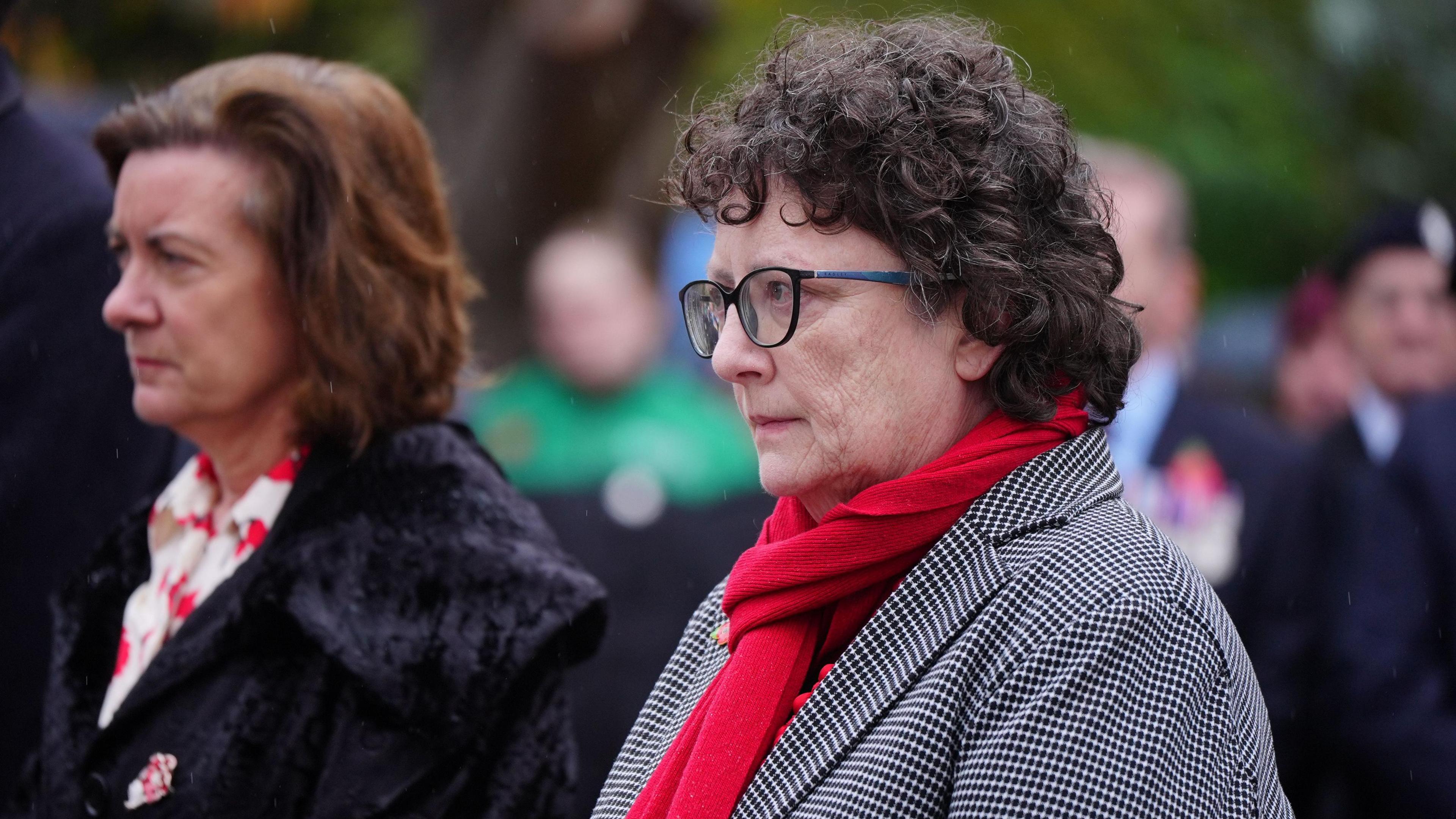 Y llywydd Elin Jones