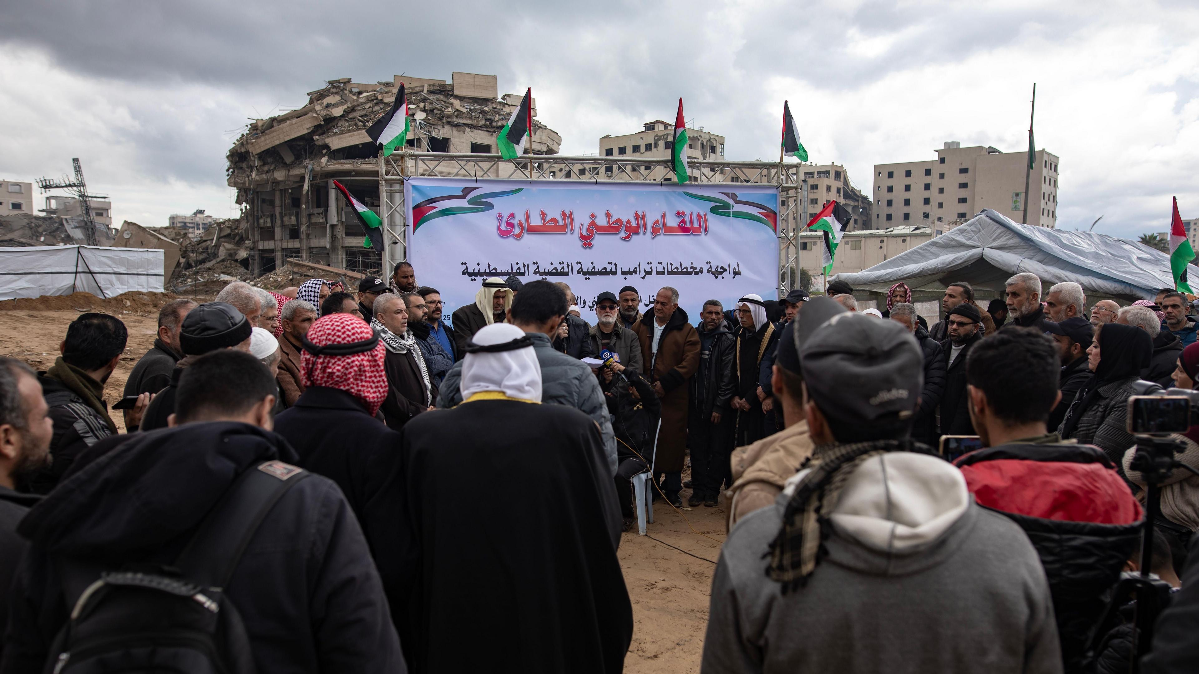 Members of the national and Islamic action factions in the Gaza Strip organize a protest against US President Donald Trump's plan to take over Gaza and displace the Palestinian population, in Gaza City (12 February 2025)