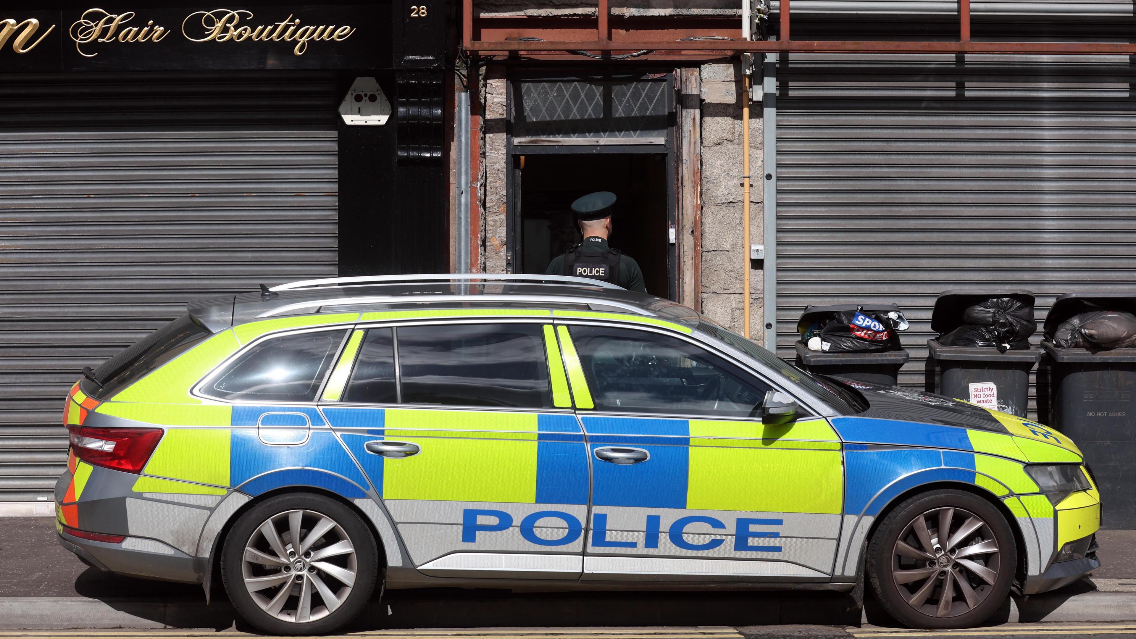 PSNI car on Newry street