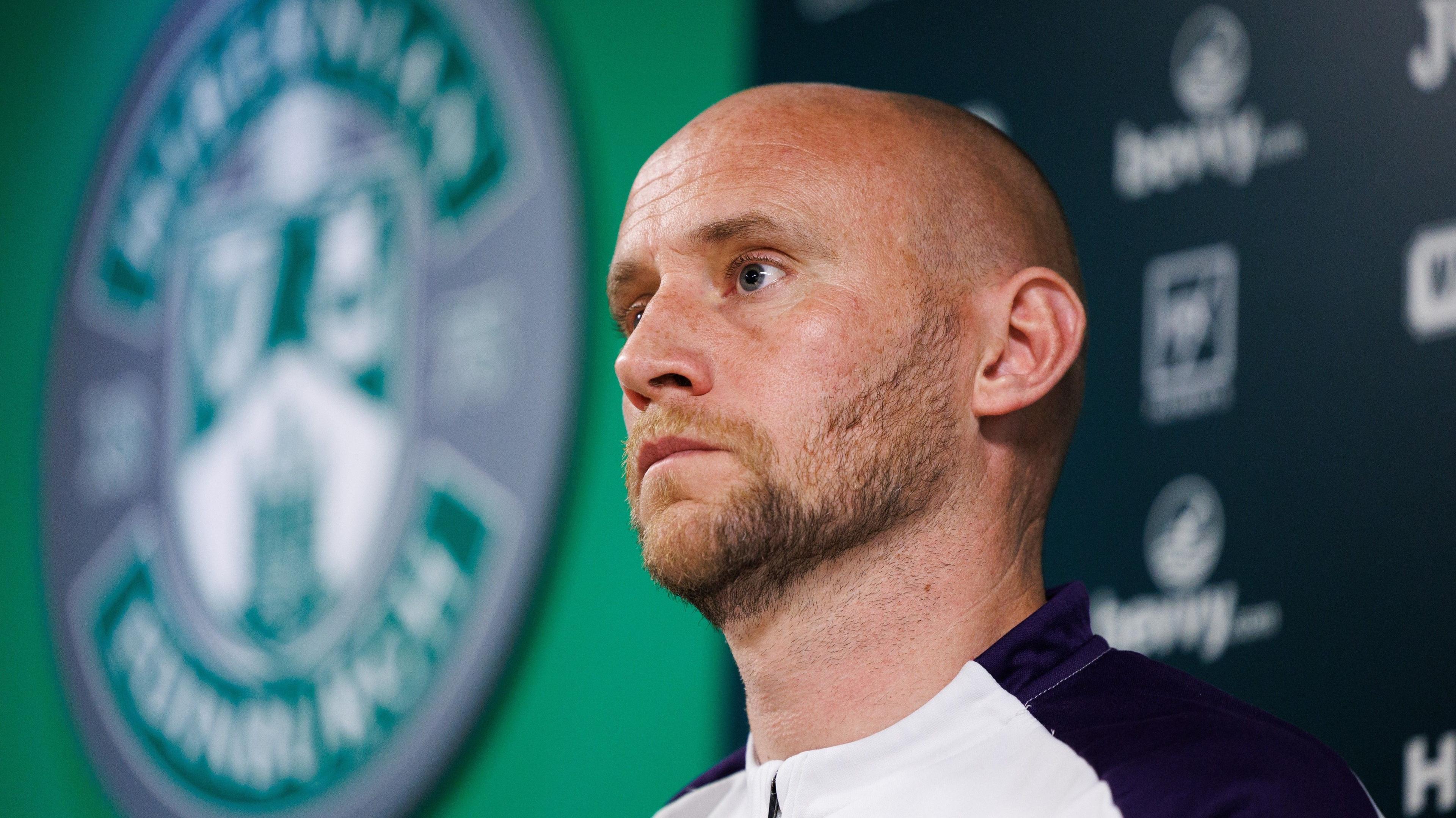 Hibs head coach David Gray