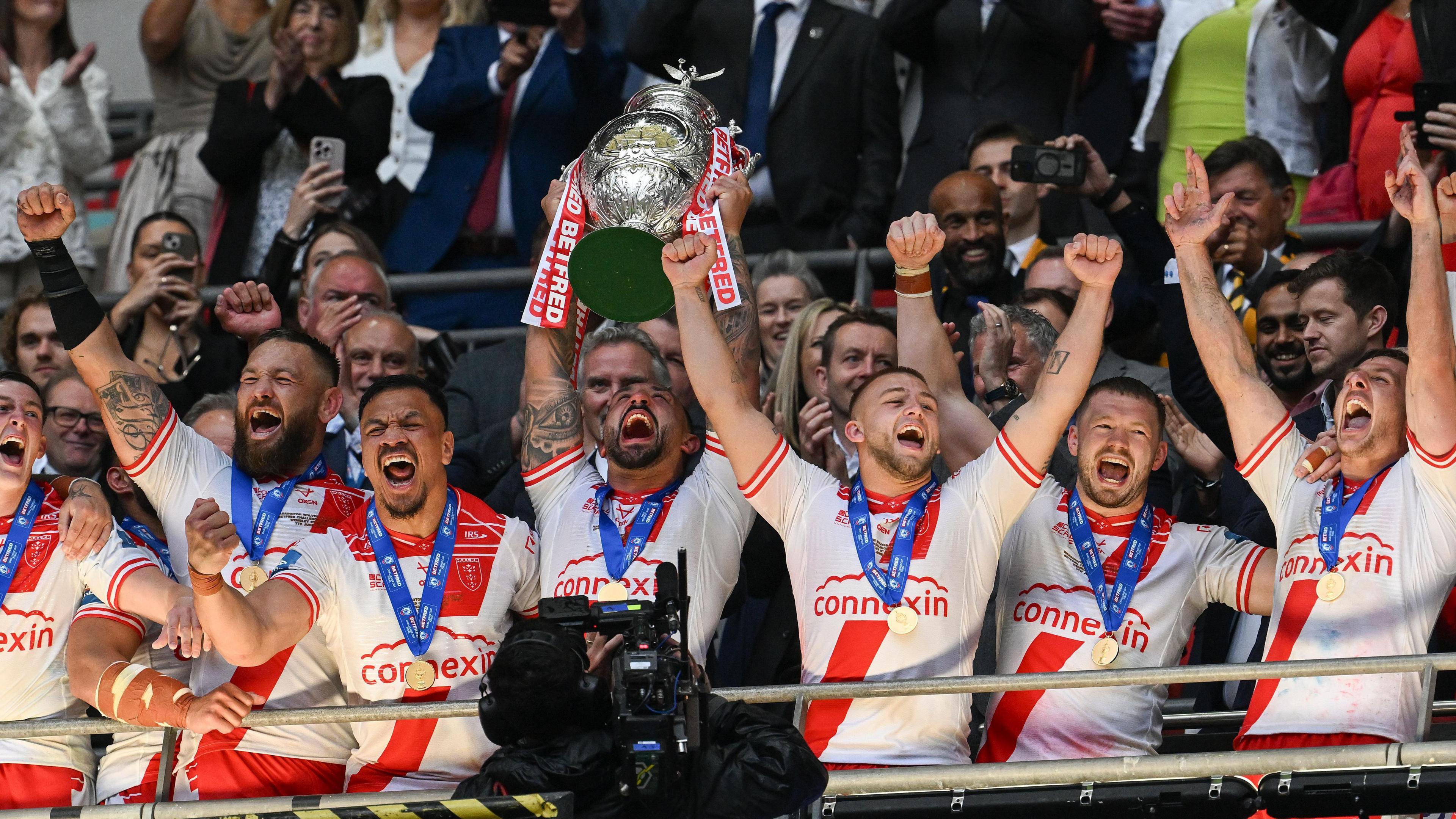 Hull KR lift the Challenge Cup at Wembley Stadium in 2025
