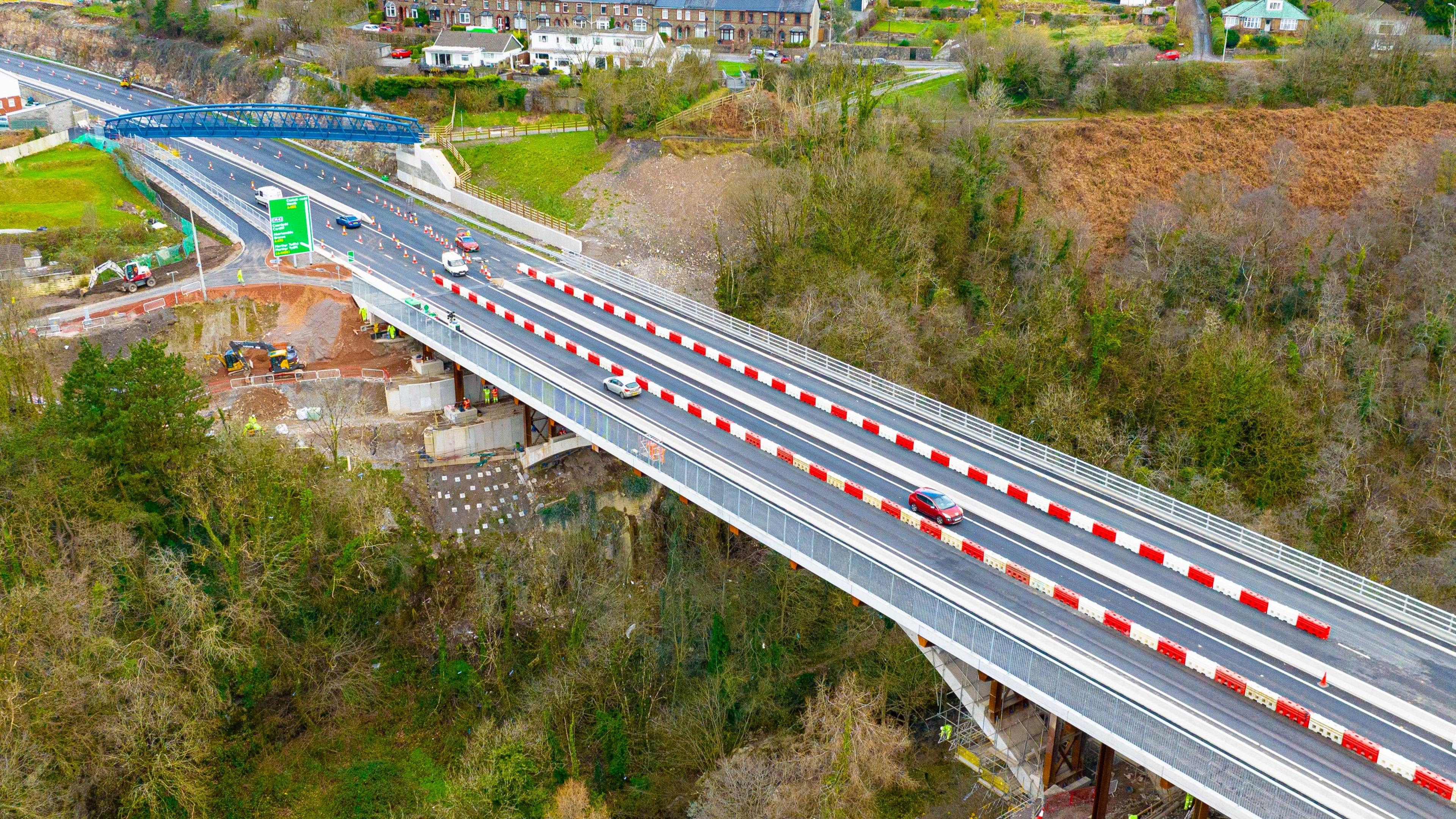 Ffordd Blaenau'r Cymoedd